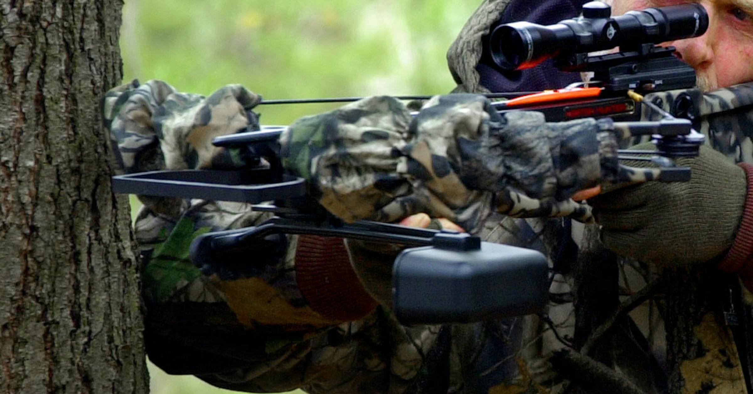 Hunting deer with crossbows is bringing more young Minnesotans into the sport Hunting deer with crossbows is bringing more young Minnesotans into the sport