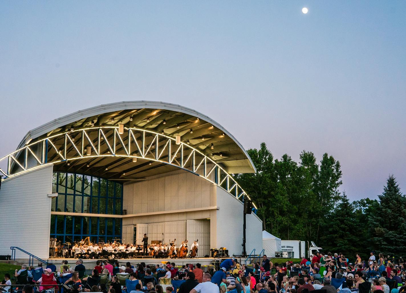 Photo by Frank Merchlewitz. Minnesota Orchestra at Hilde Performance Center, Plymouth