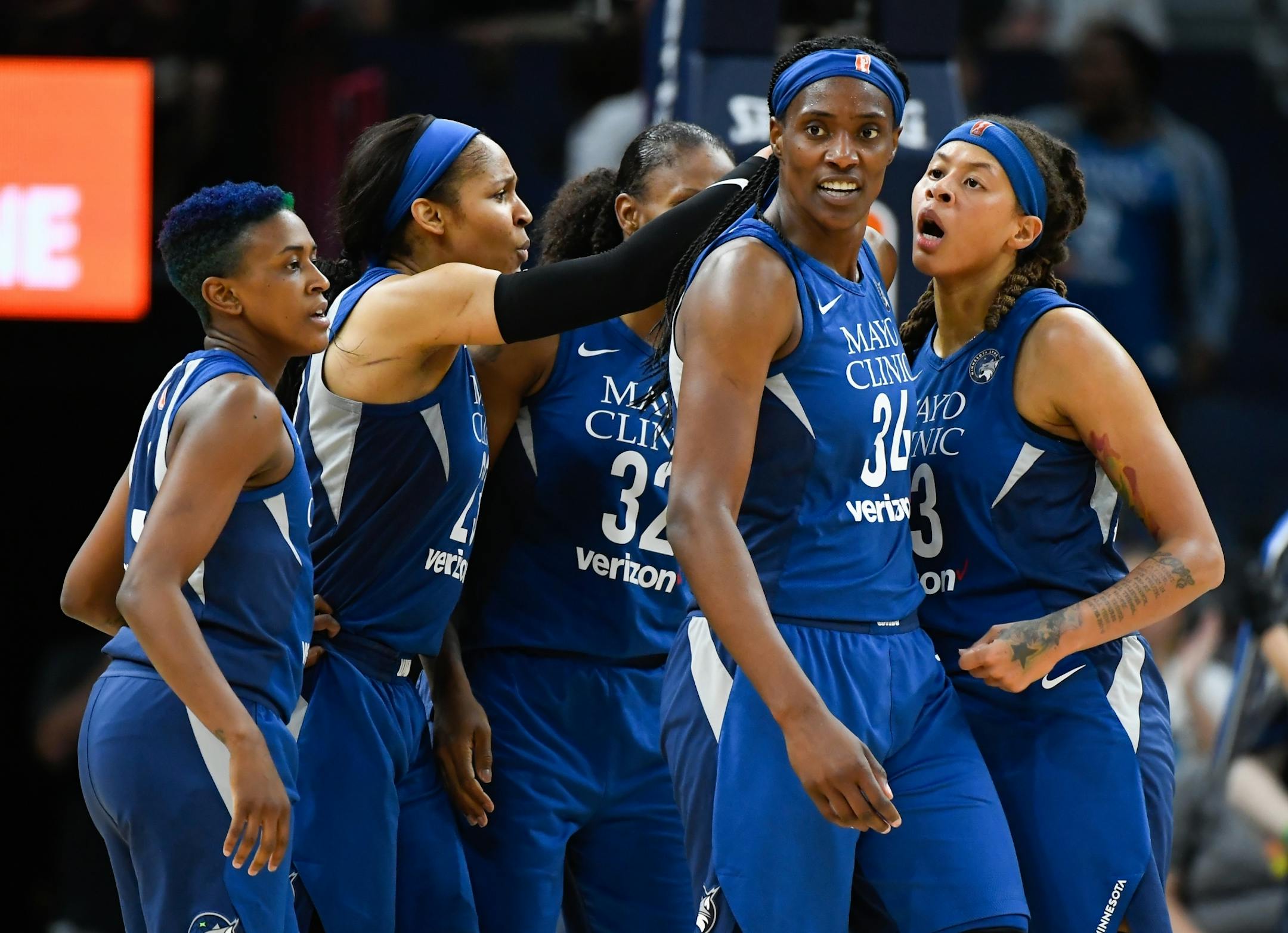 Teammates celebrated with Minnesota Lynx center Sylvia Fowles (34) after she created an and-one opportunity in the second quarter against the Los Angeles Sparks.