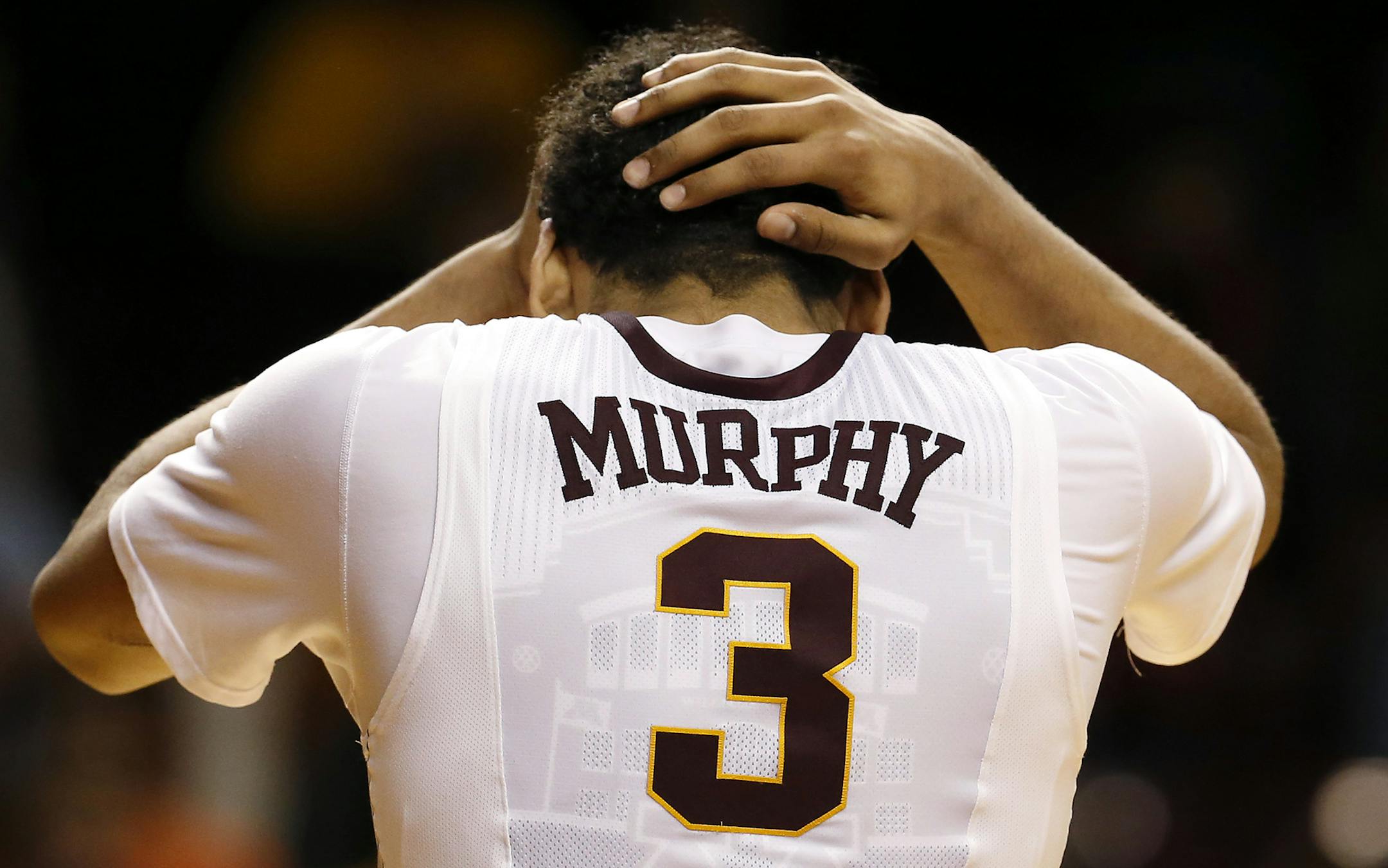 Jordan Murphy (3) walked back to the bench at the end of the game. Purdue beat Minnesota by a final score of 68-64. ] CARLOS GONZALEZ cgonzalez@startribune.com - January 27, 2016, Minneapolis, MN, Williams Arena, NCAA Basketball, University of Minnesota Gophers vs. Purdue Boilermakers