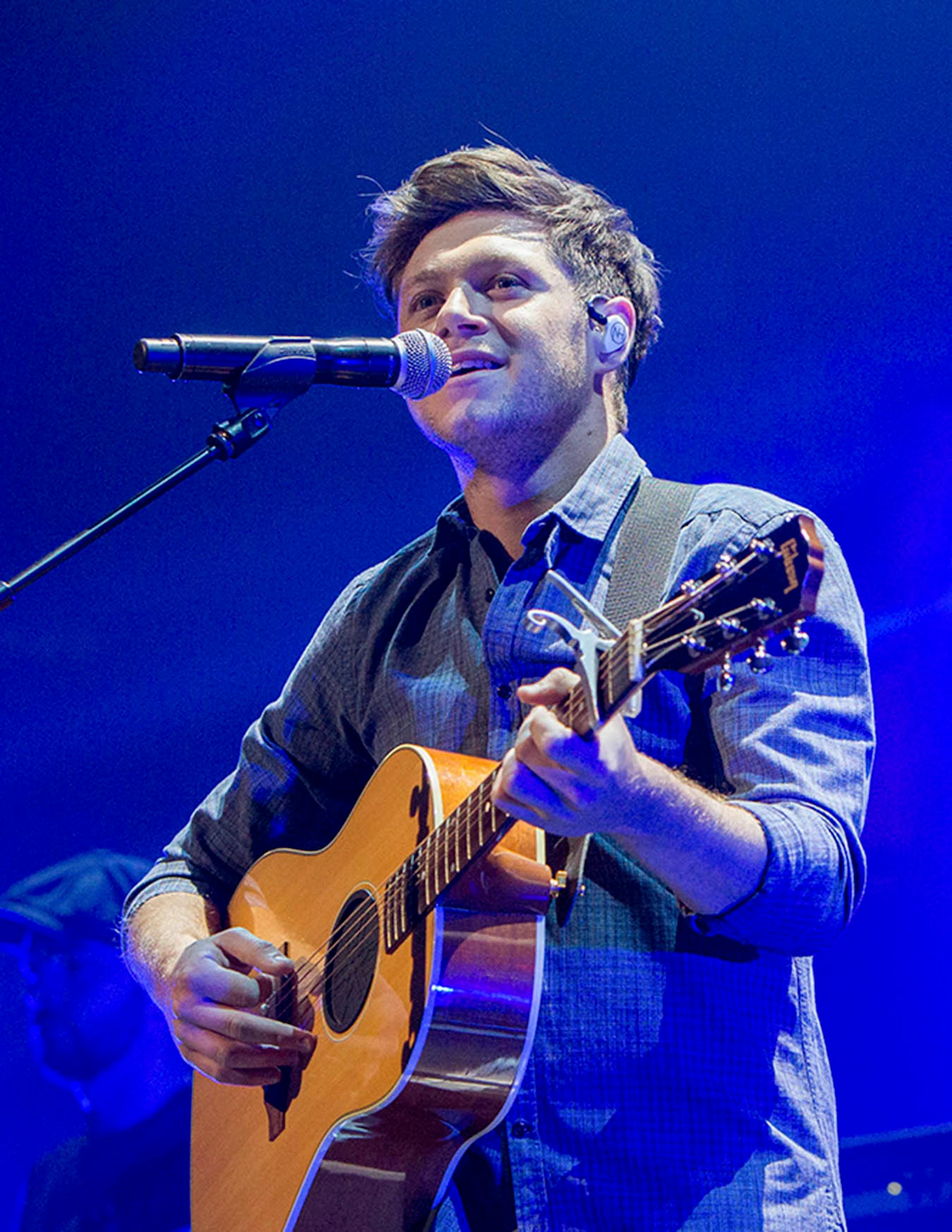 Niall Horan performs at Jingle Ball.