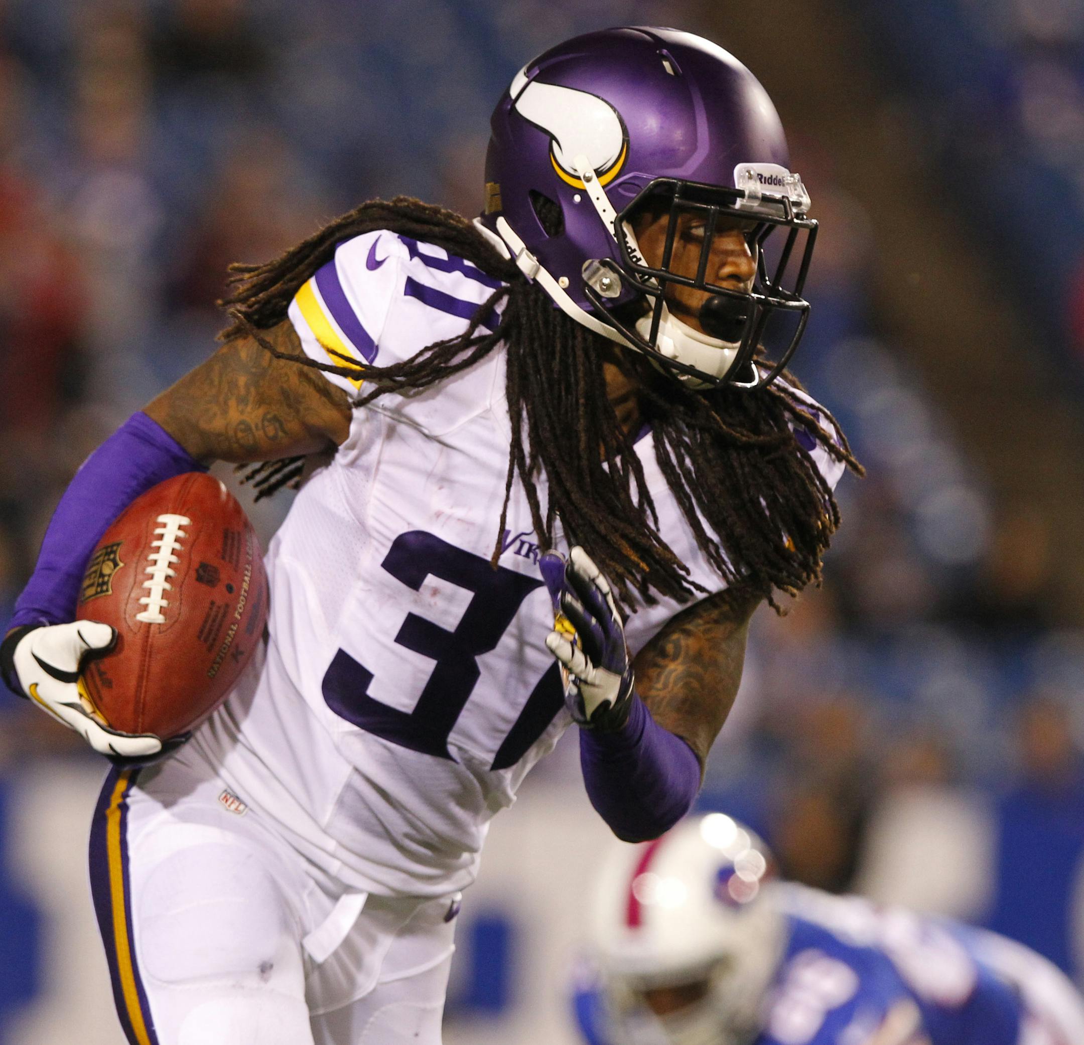 Minnesota Vikings Bobby Felder (31) runs back a kick during an NFL preseason football game against the Buffalo Bills Friday, Aug. 16, 2013, in Orchard Park, N.Y. (AP Photo/Bill Wippert) ORG XMIT: NYOTK