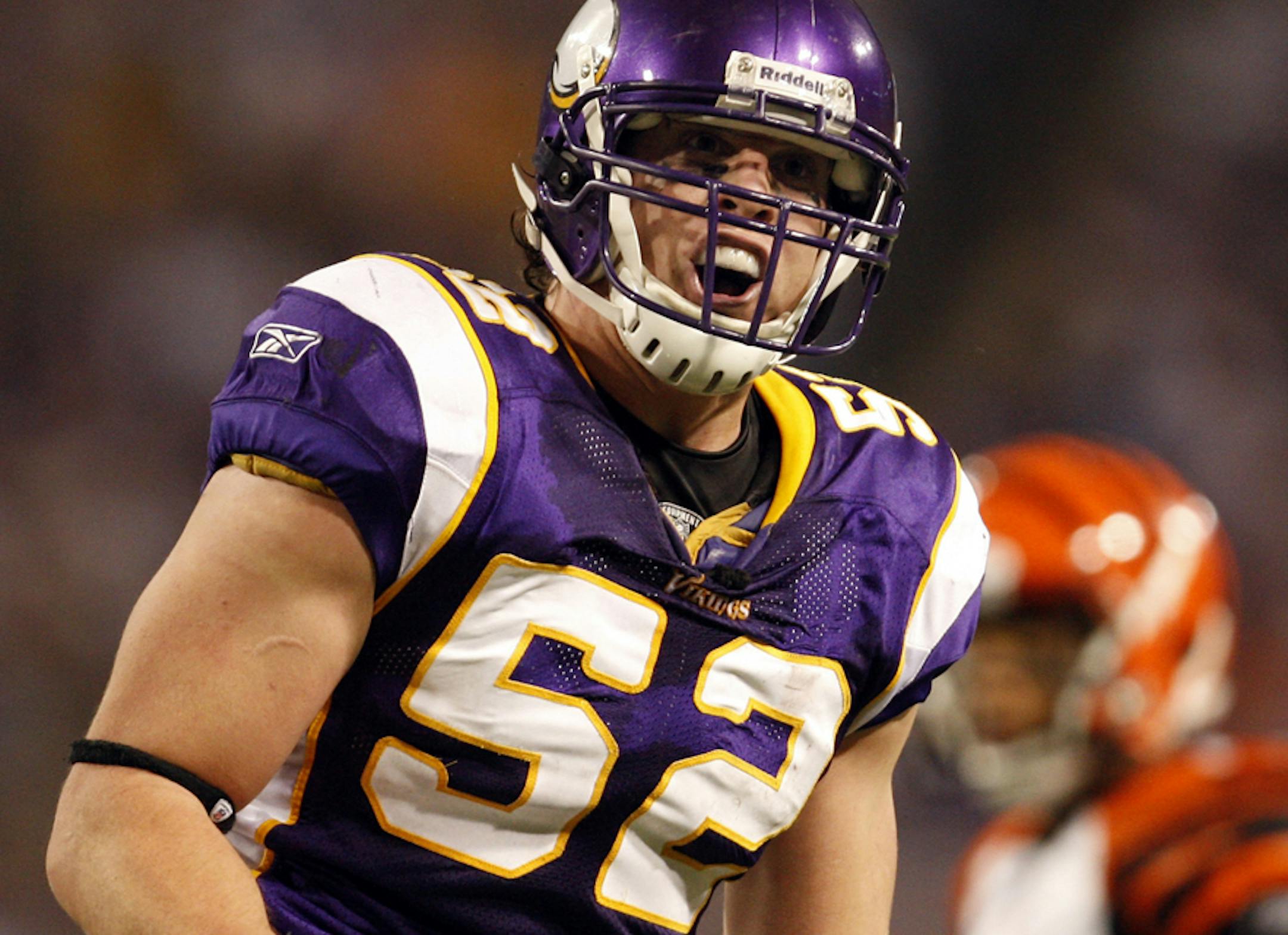 Vikings linebacker Chad Greenway