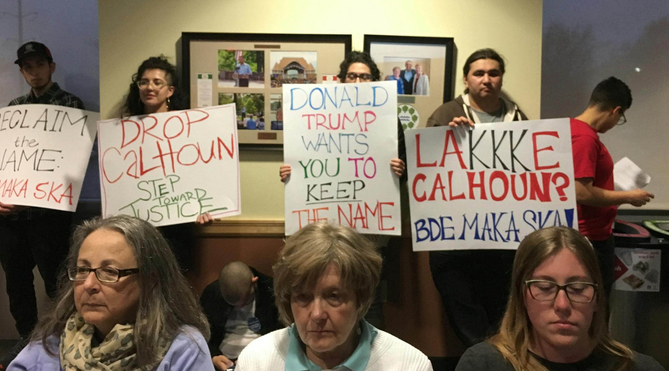Faiza Mahamud ï faiza.mahamud@startribune.com
Citizens held signs backing Lake Calhoun name change at Wednesdayís Minneapolis Park Board committee meeting.
Photo by Faiza Mahamud: Citizens held signs asking that the name of Lake Calhoun be changed at Wednesday night's Minneapolis Park Board meeting. ORG XMIT: MIN1704192232280118