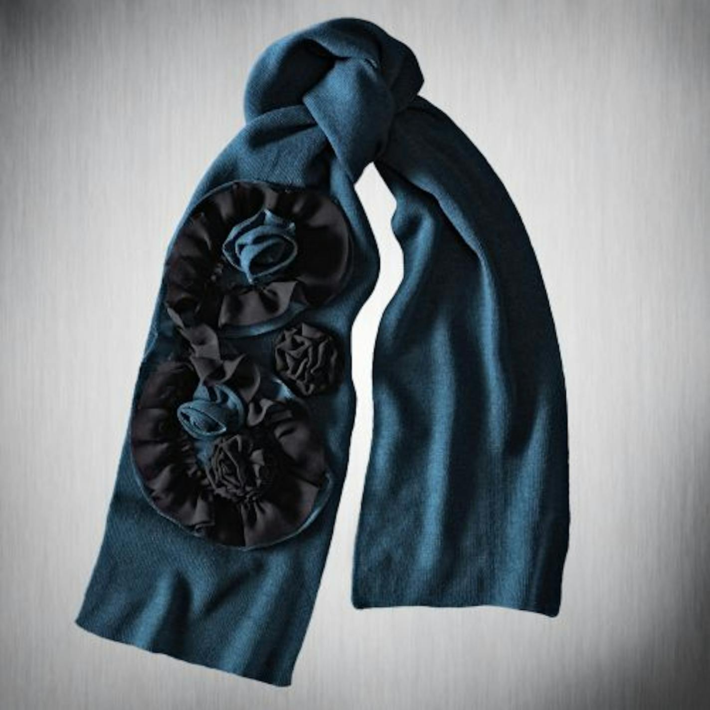 Simply Vera Vera Wang scarf, $36, from Kohl�s.