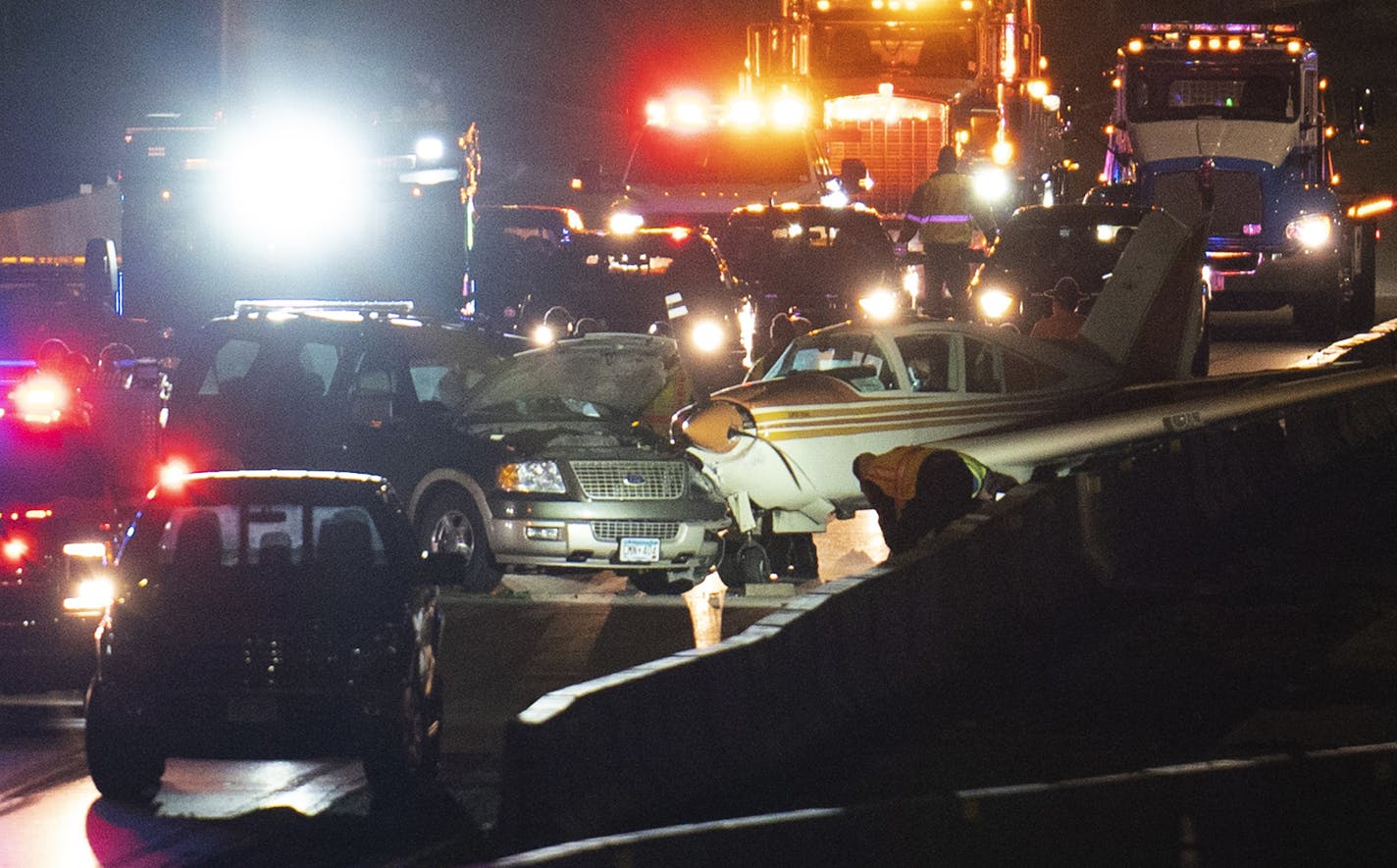 A single-engine airplane made an emergency landing on northbound Interstate 35W just north of County Road E2 in Arden Hills late Wednesday.