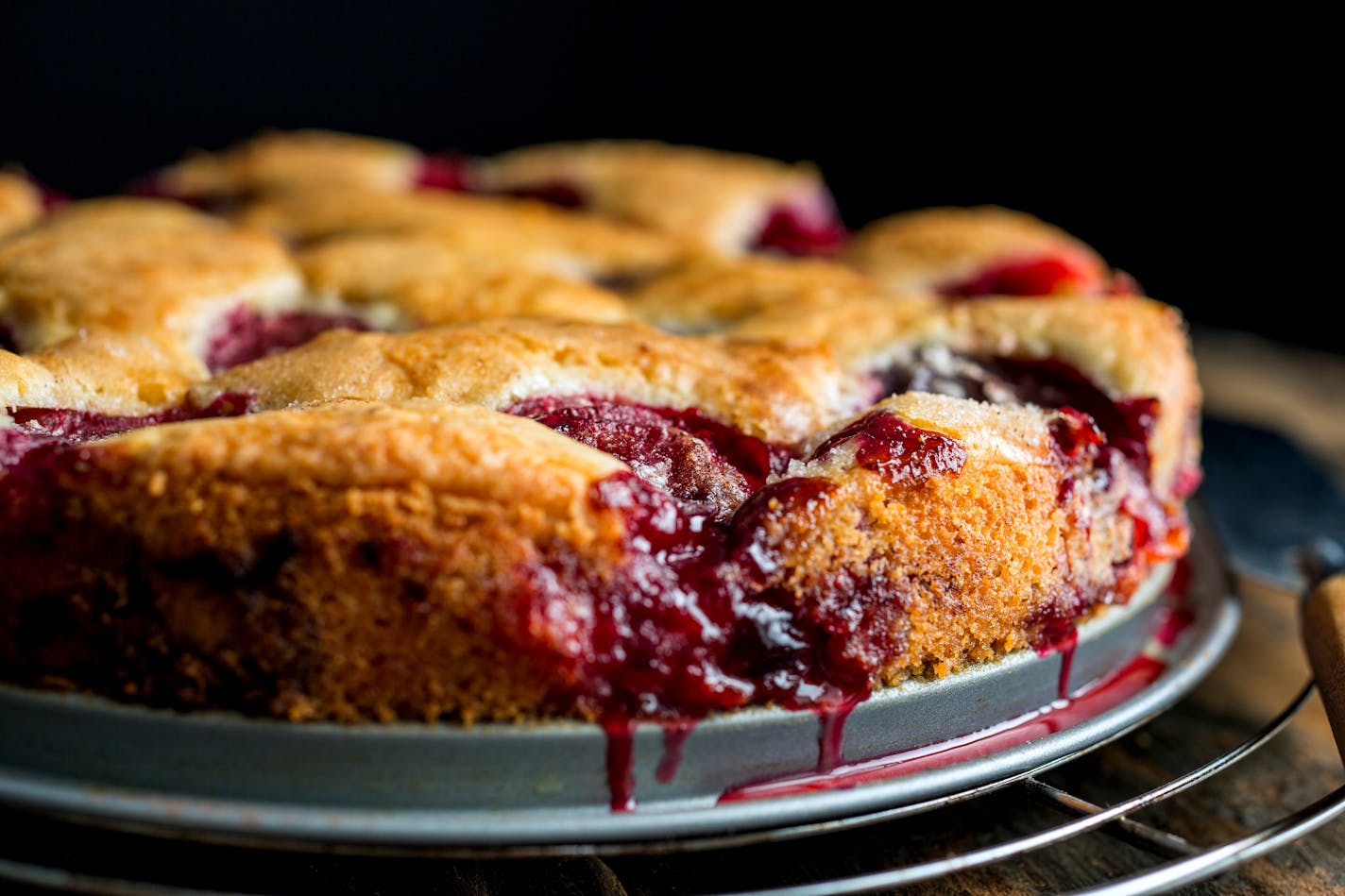 FILE— Marian Burros's plum torte in New York, March, 2014. The torte didn't seem to have the makings of a hit when it was published in 1983. Thirty-three years later, it's still beloved. (Andrew Scrivani/The New York Times)