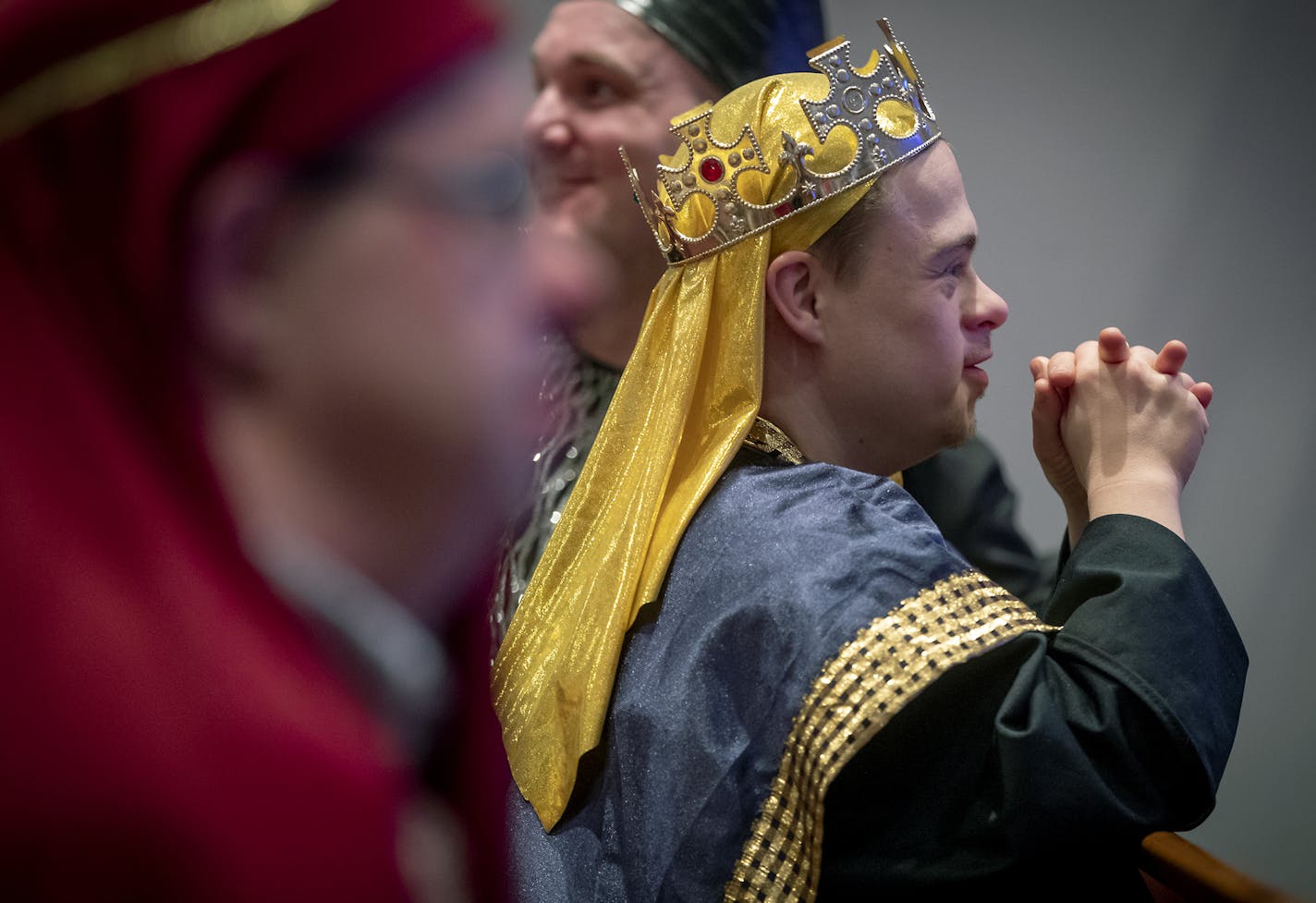 Members of the cast prayed from the pews during the nativity pageant at Meadow Creek Church, Thursday, November 29, 2018 in Andover, MN. ] ELIZABETH FLORES &#xef; liz.flores@startribune.com