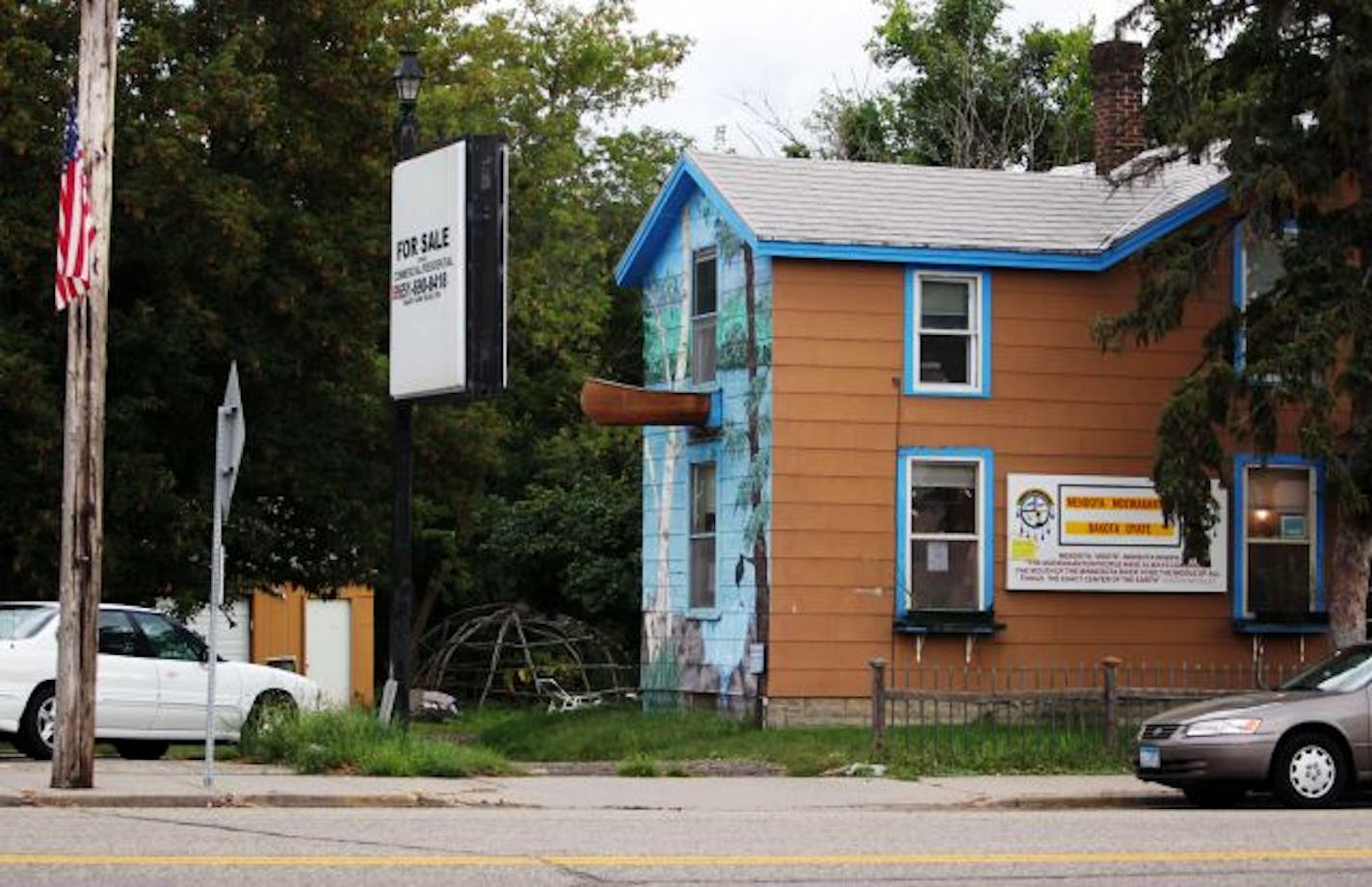 The community center as seen from the outside.