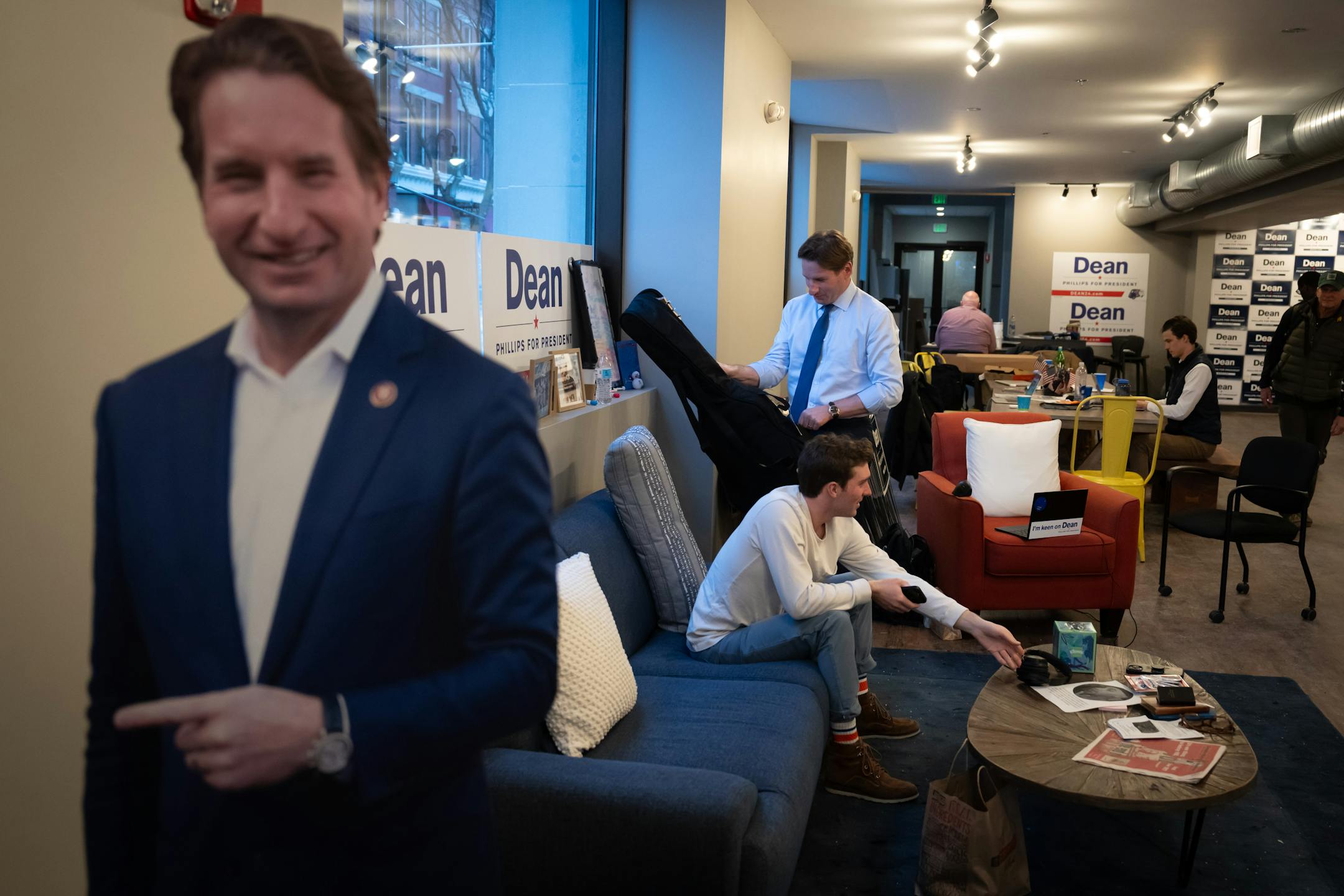 Dean Phillips pulled out a guitar in New Hampshire campaign headquarters, a gift from his daughter Pia where she painted a small Government Repair Truck on the top, on Friday, Jan. 19, 2024  Manchester, New Hampshire.    ] GLEN STUBBE • glen.stubbe@startribune.com