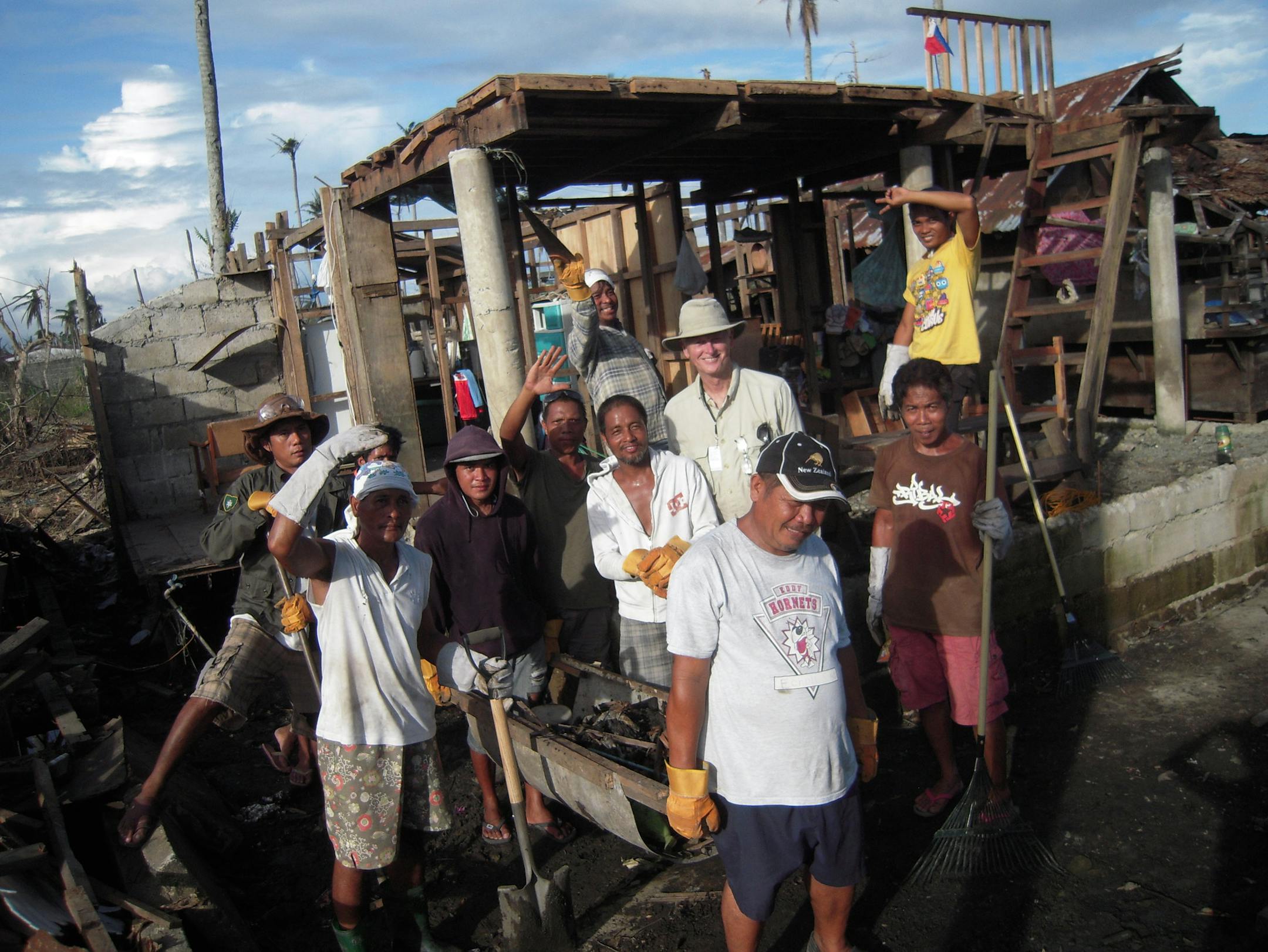 Retired Minneapolis businessman Art Otto is volunteering with the American Refugee on rebuillding a hurricane-devestated island in the Phillipines.