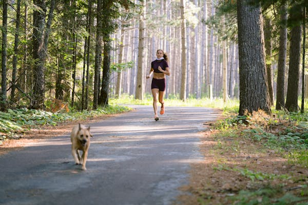 Minnesota plays a grounding, healing force in distance runner Kara Goucher’s new memoir, “The Longest Race.”
