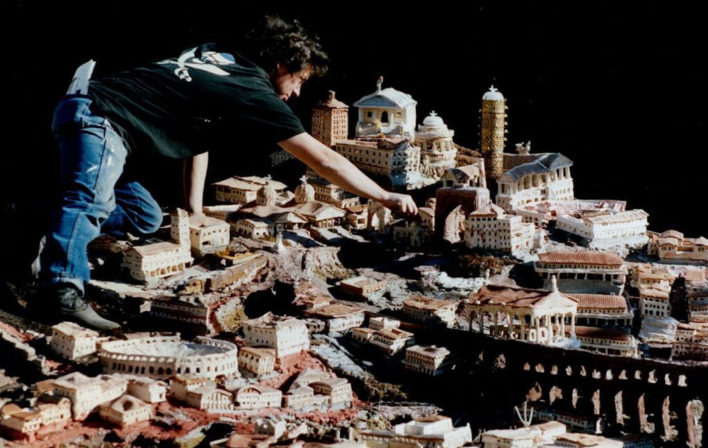 In 1990 Minneapolis sculptor Aldo Moroni inspected the concrete and terra cotta buildings of the Gloria Civitas, or Glorious City, a sprawling model of an imagined Etruscan city. Moroni later lobbed rocks at the model, destroying most of the buildings. He did it, he said, because "it was time."