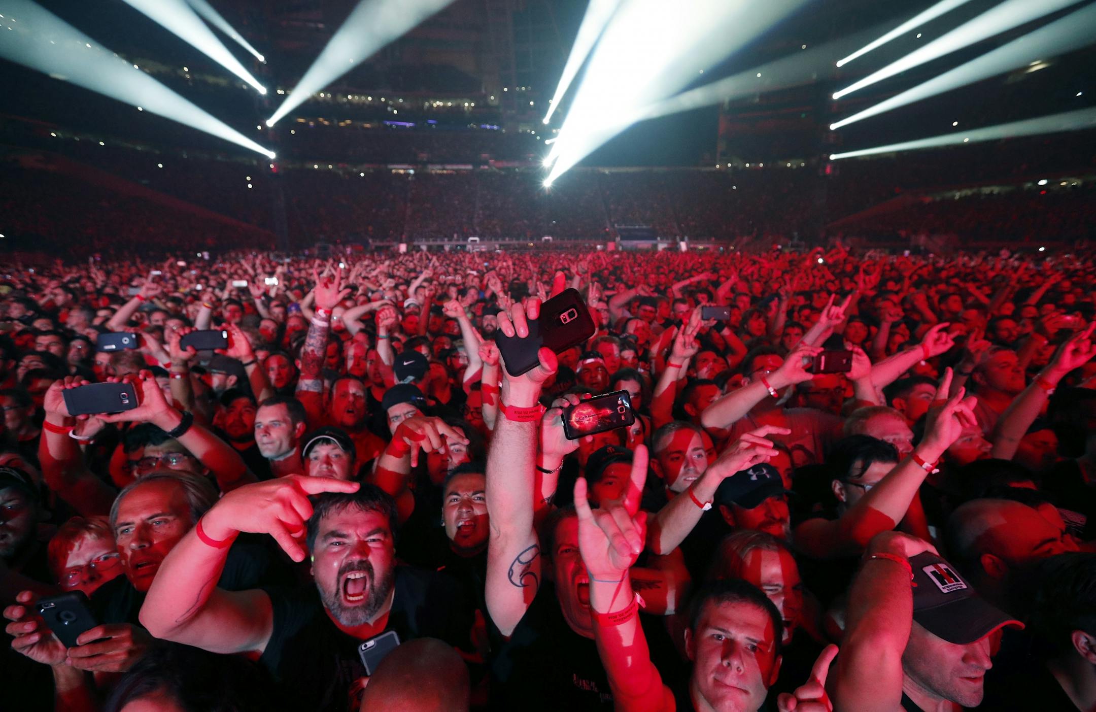 Fans watched Metallica perform at US Bank Stadium.