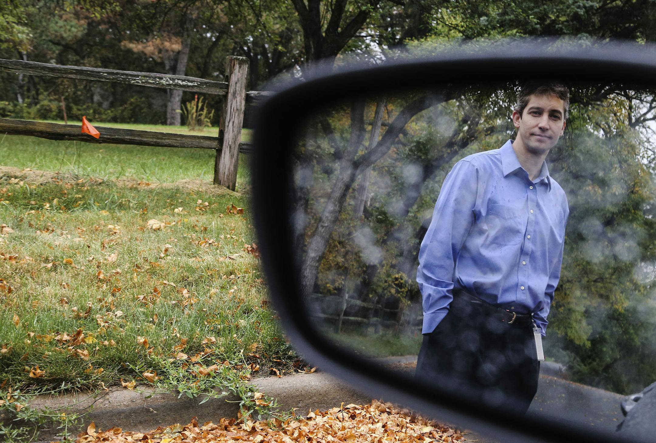 Bloomington homeowner Tony Schoenecker, seen near where the new road for the proposed development would go, has rallied hundreds of local residents to oppose an extension of Overlook Drive, his street, which opponents claim would bring excessive traffic and destroy the tranquility of their neighborhood Wednesday, Oct. 1, in Bloomington, MN.](DAVID JOLES/STARTRIBUNE)djoles@startribune.com In the face of intense citizen pressure -- hundreds of letters, a petition with 1,000 signatures, overflow cr