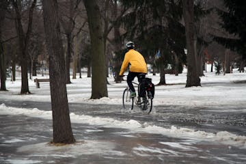 Northern Minnesota gets more than foot of snow; metro mostly spared