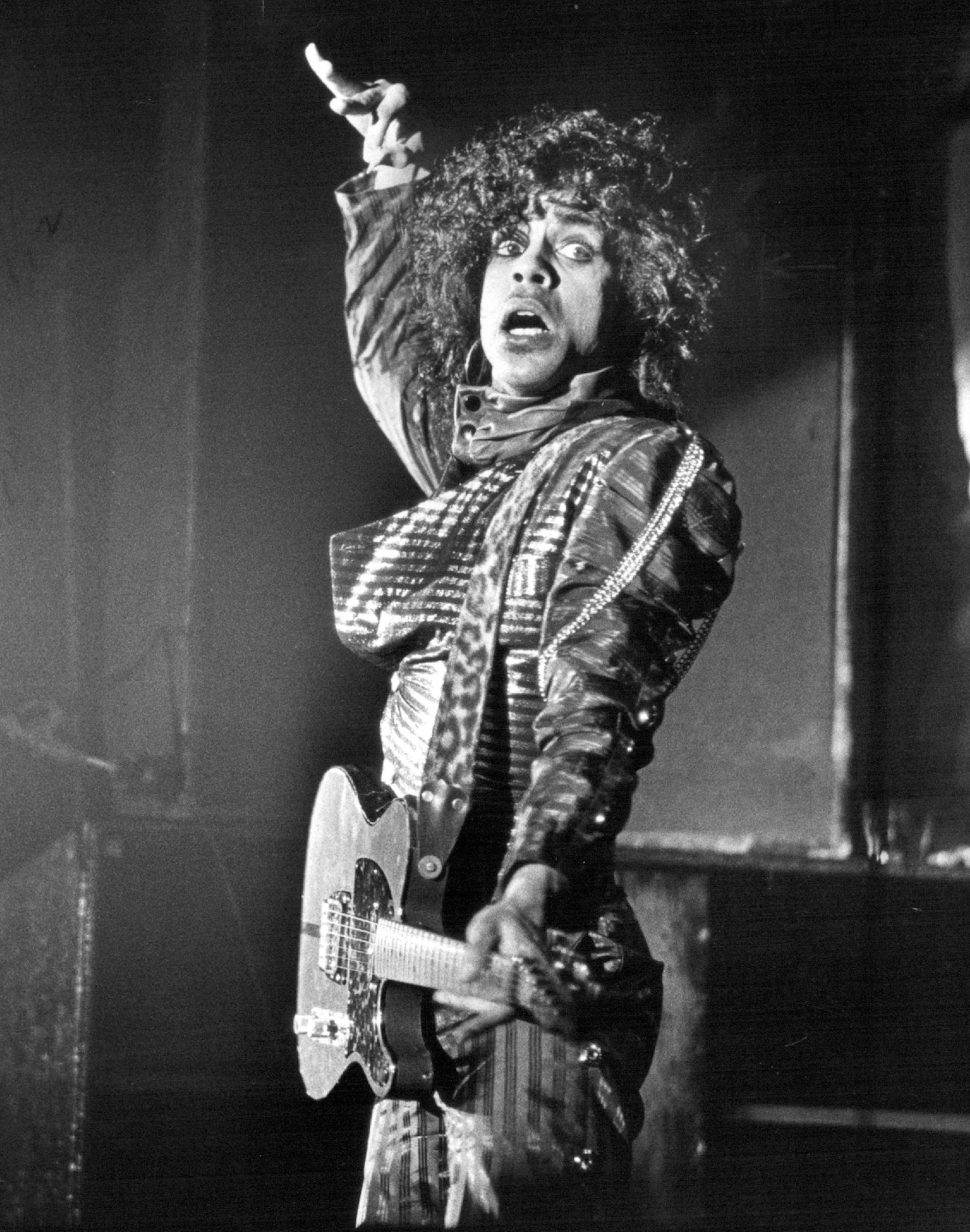 August 7, 1983: Prince did an hour-and-a-quarter set.