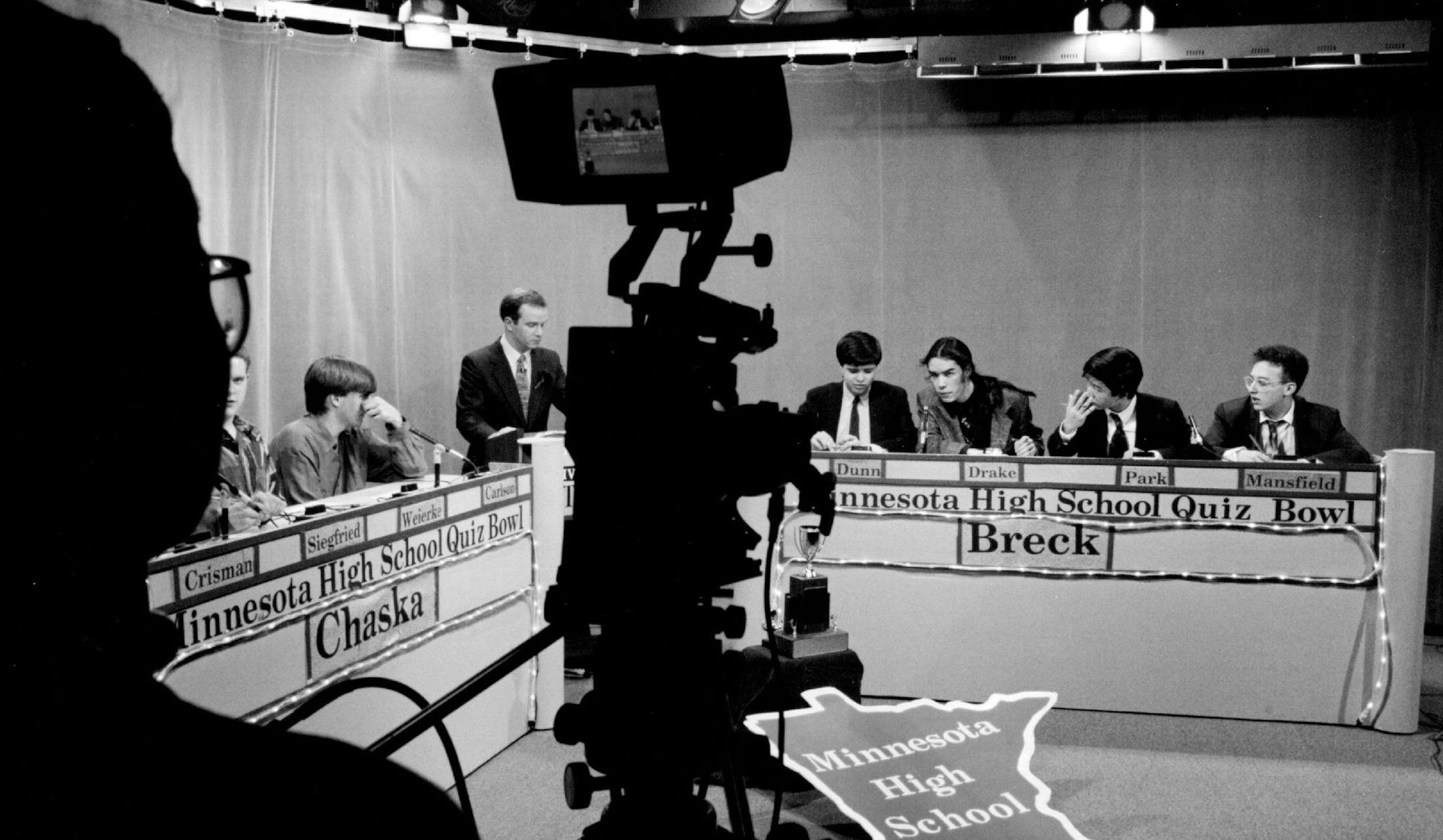 March 5, 1992 The Minnesota High School Quiz bowl show originates from the television students at North Community High School in Minneapolis. Jeff Wheeler, Minneapolis Star Tribune ORG XMIT: MIN2017012721403621