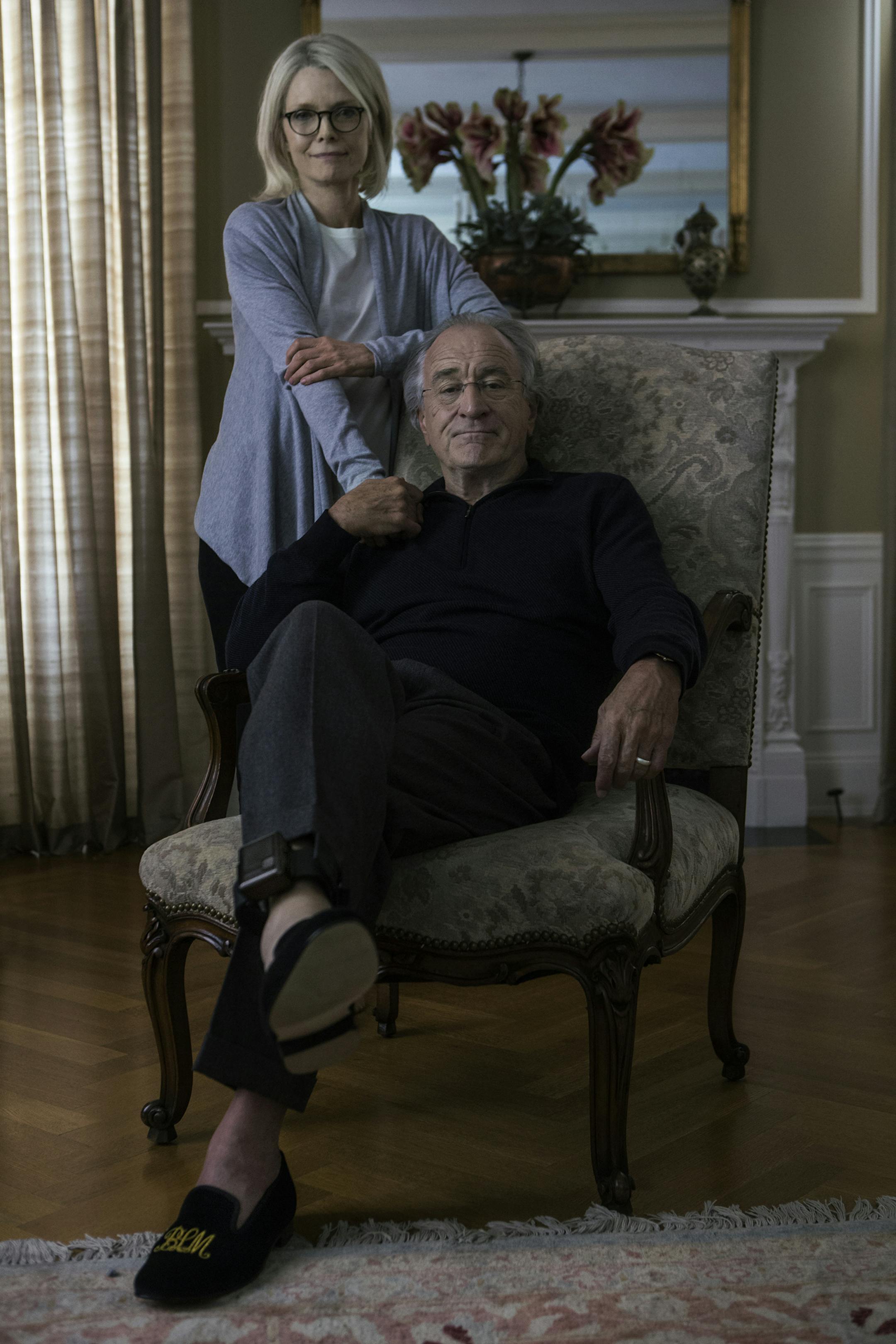 Michelle Pfeiffer, Robert De Niro in "The Wizard of Lies."
photo: Craig Blankenhorn/courtesy of HBO