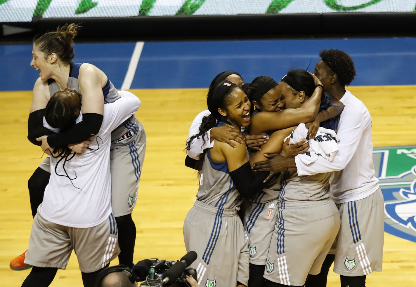 The Minnesota Lynx celebrate after winning the WNBA finals against the Los Angeles Sparks at Williams Arena, Wednesday, Oct. 4, 2017 in Minneapolis. (Renee Jones Schneider/Star Tribune via AP) ORG XMIT: MIN2017100422420354