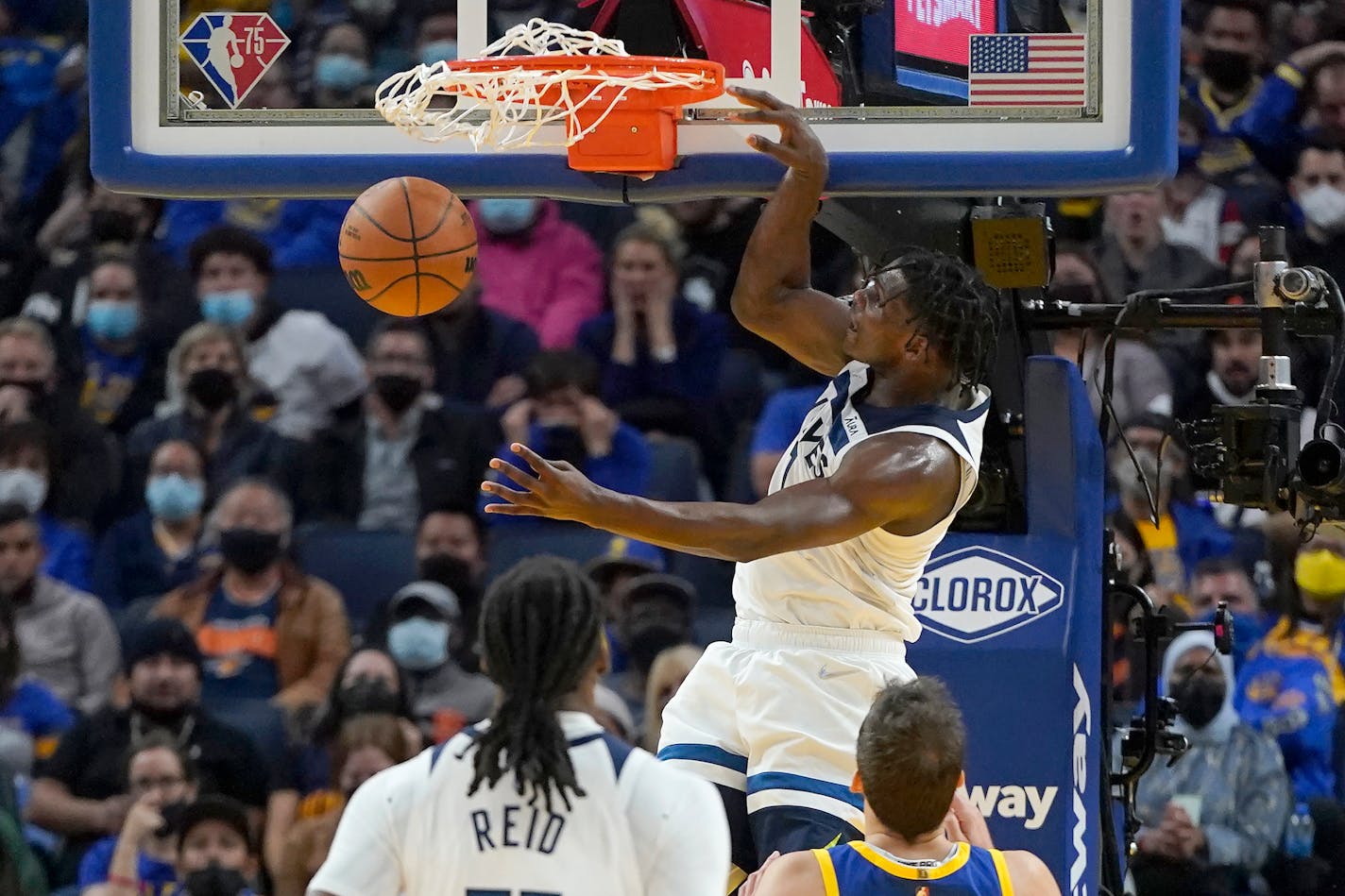 Timberwolves forward Anthony Edwards dunks against the Golden State Warriors during the second half