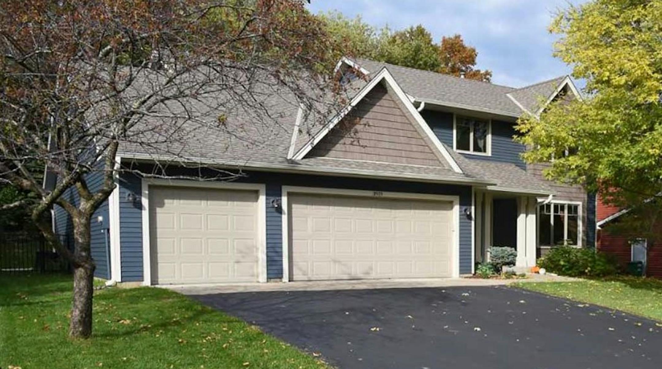 Eagan
Built in 1992, this four-bedroom, three-bath house has 2,950 square feet and features four bedrooms on one level, fireplace, hardwood floors, full partially-finished basement, three-season porch, deck and patio. Listed by Michael Clements, Edina Realty, 612-221-3172.