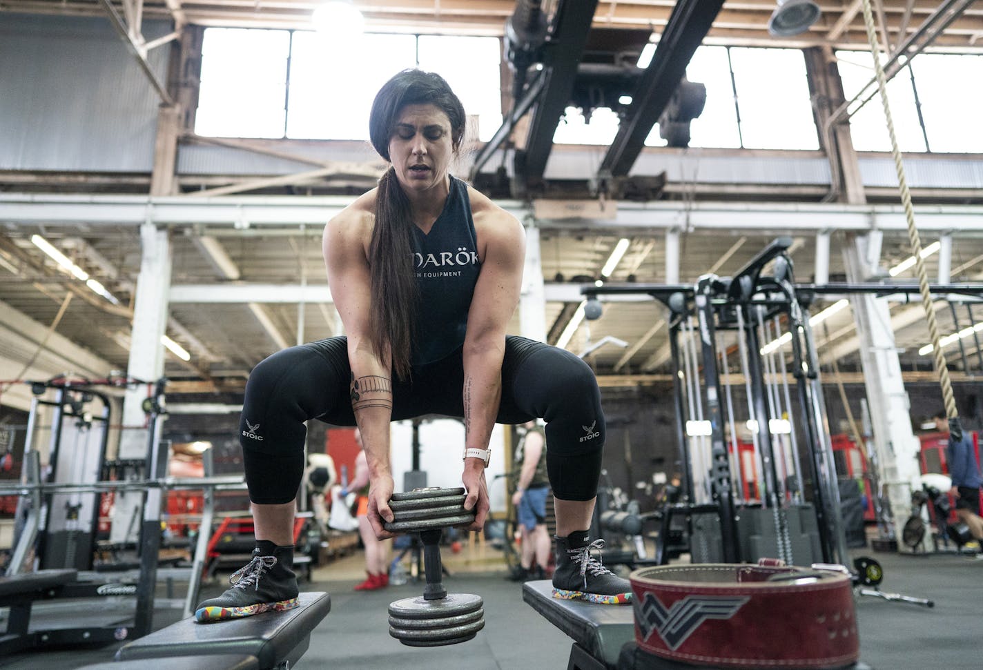 Sarah Reasoner working out at Los Campeones gym in Northeast Minneapolis .] Jerry Holt &#x2022;Jerry.Holt@startribune.com Sarah Reasoner, who recently competed in the World's Strongest Firefighter competition, as she demonstrates how she got to be so strong and why it's important in her line of work Tuesday February 4, 2020 in St. Paul ,MN.