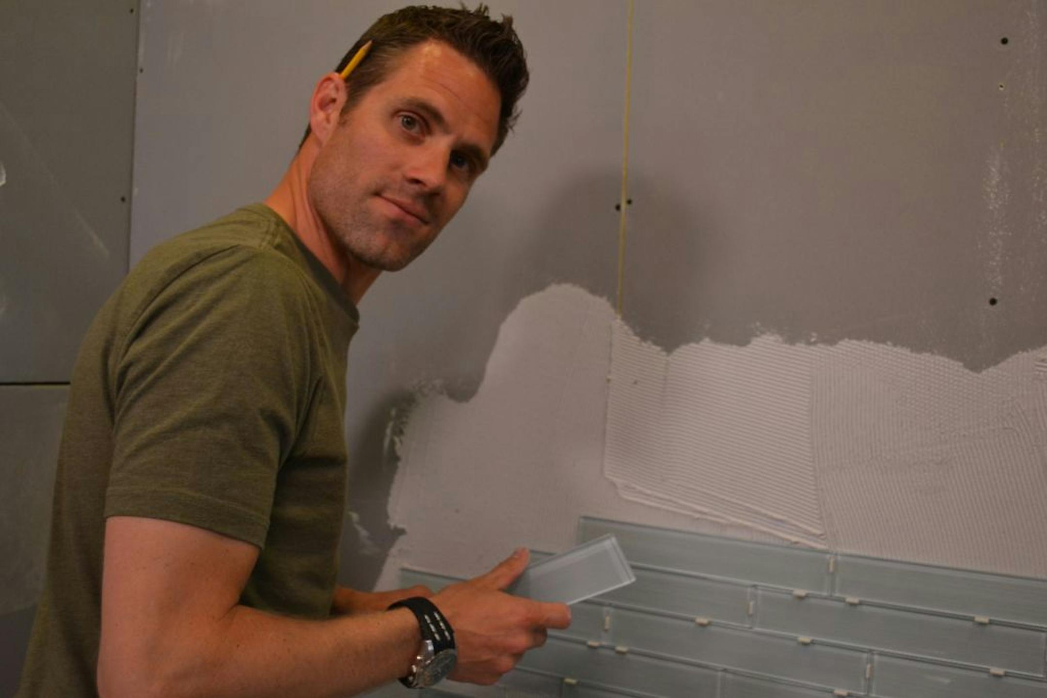 Jeff Devlin, host of "I Hate My Bath"
credit: DIY Network