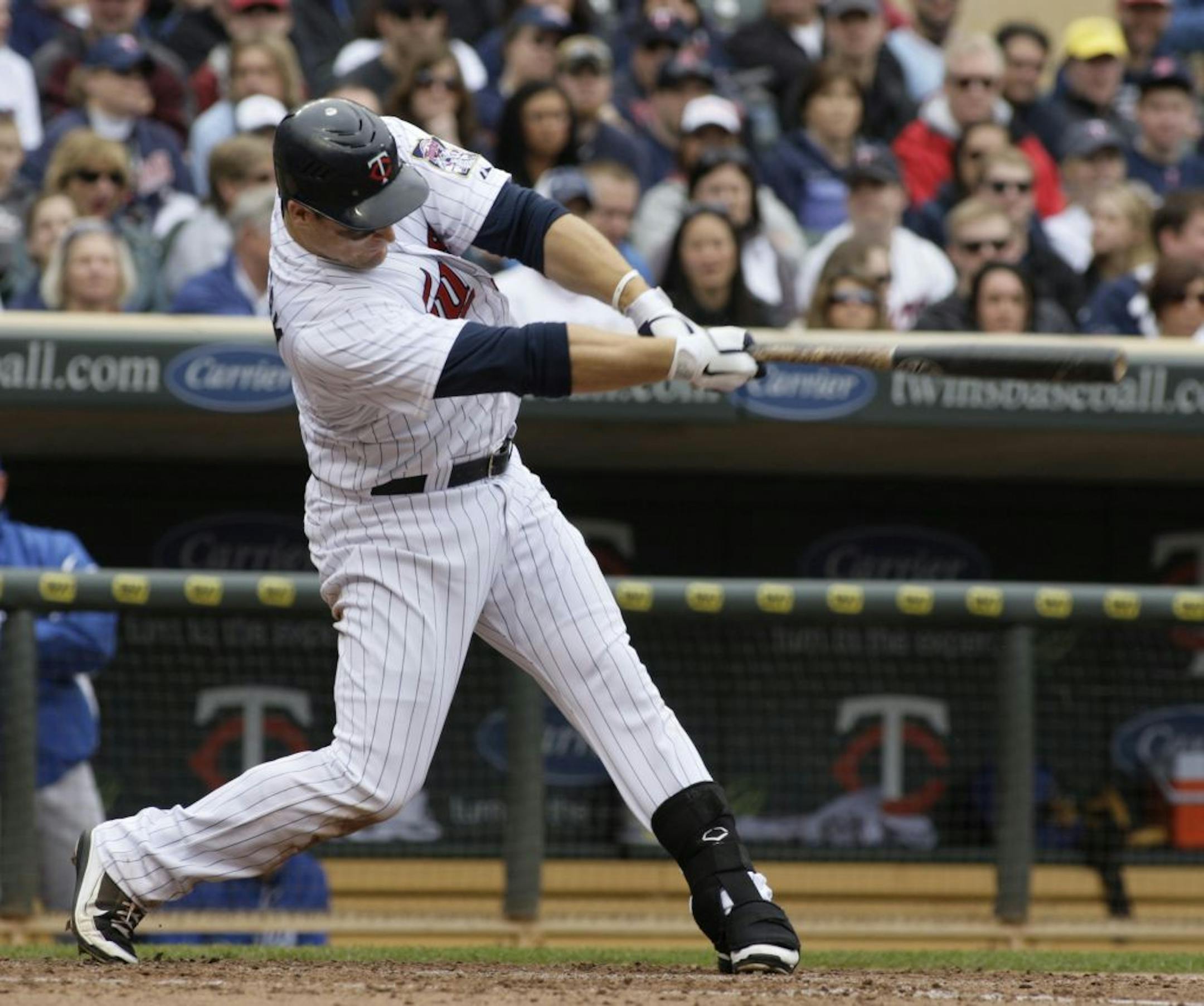 It has been a memorable month for Twins offseason acquisition Josh Willingham, who already has earned big points as a slugger and a family man.