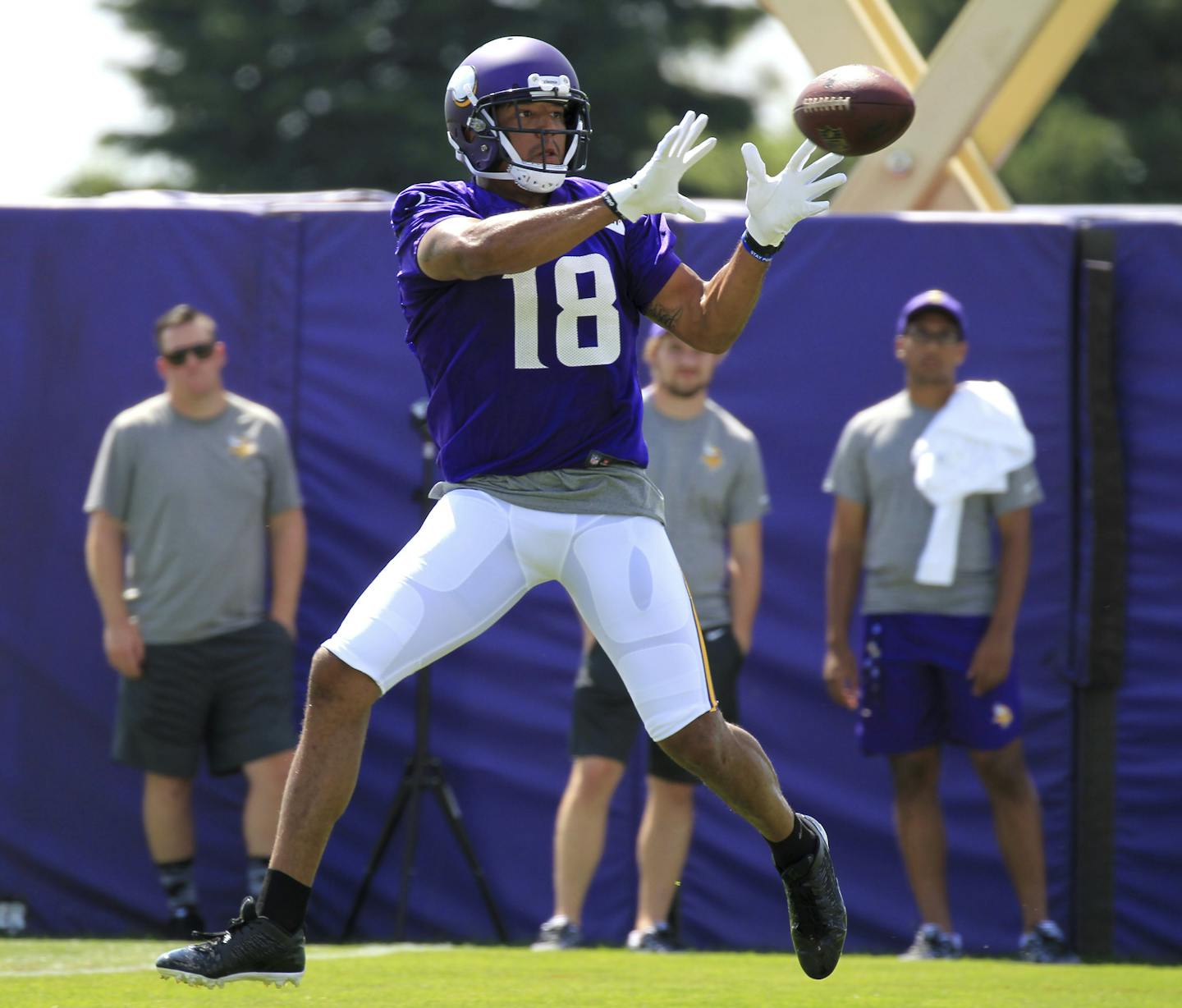 Minnesota Vikings wide receiver Michael Floyd makes a catch during NFL football training camp Thursday, July 27, 2017, in Mankato, Minn. (AP Photo/Andy Clayton-King)