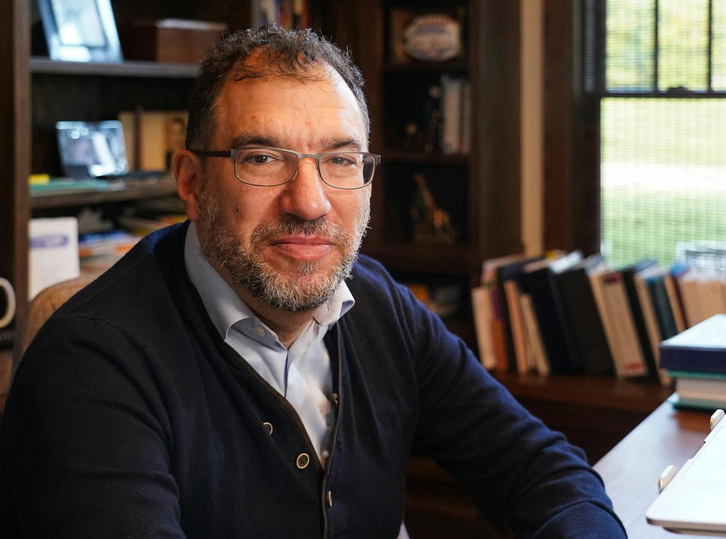 Andy Slavitt, former Obama health care head who now influence public opinion and public policy for fighting COVID-19, was photographed inside his home. ] Shari L. Gross • shari.gross@startribune.com Profile of Andy Slavitt, former Obama health care head who now influence public opinion and public policy for fighting COVID-19.