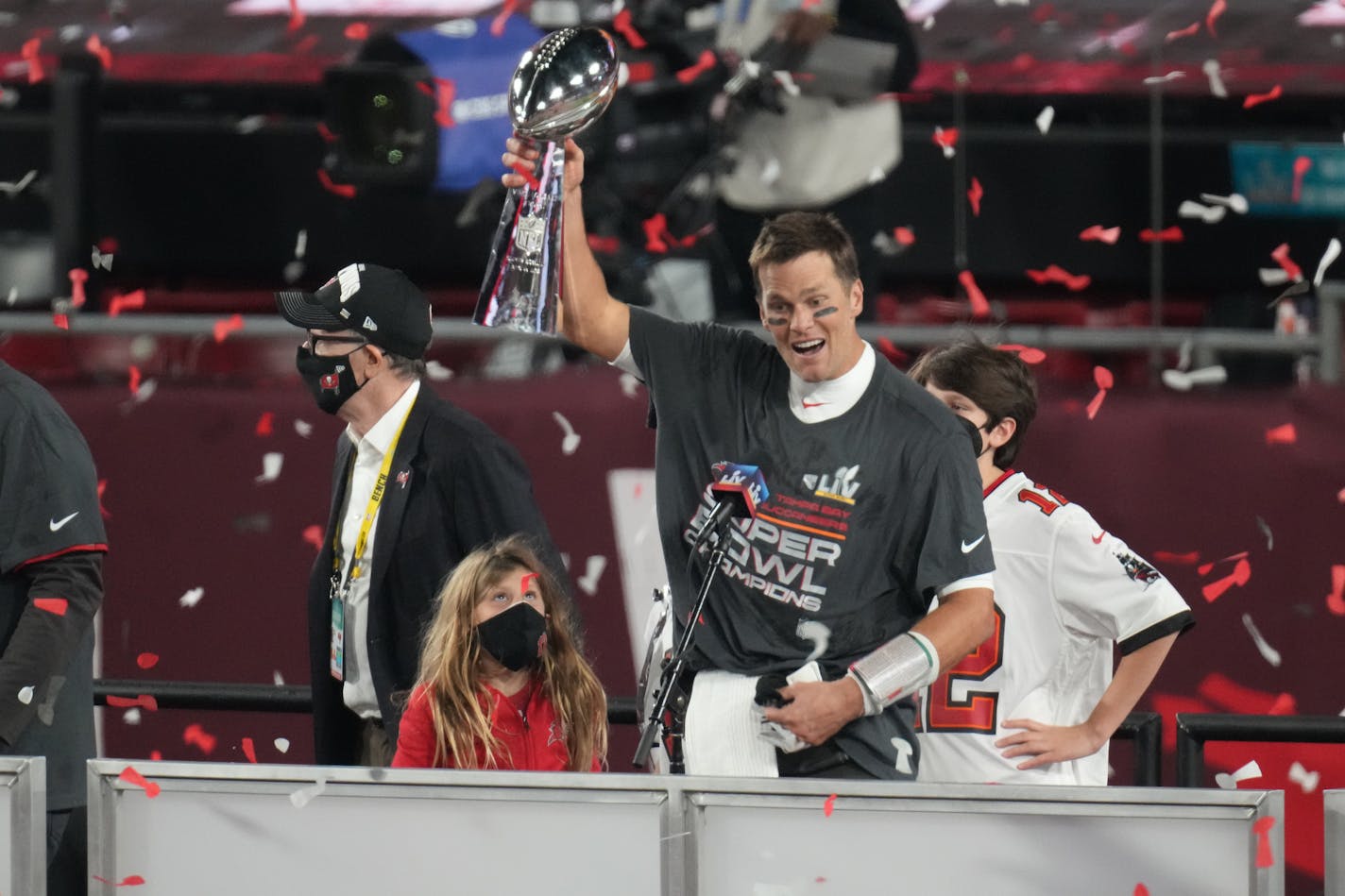 Tampa Bay Buccaneers quarterback Tom Brady holds the Vince Lombardi Trophy after winning Super Bowl LV