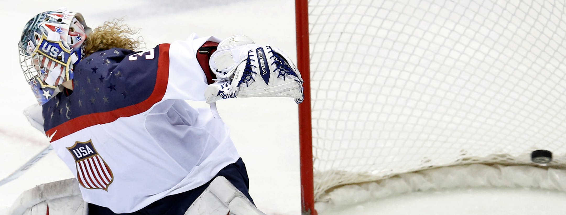 USA goalie Jessie Vetter (31) could not stop a shot by Marie-Philip Poulin (29) of Canada for the winning goal in overtime. Team Canada beat Team USA in overtime 3-2 to win the gold medal. ] CARLOS GONZALEZ cgonzalez@startribune.com - February 20, 2013, Sochi, Russia, Sochi 2014 Winter Olympics, Bolshoy Ice Dome, women's hockey gold medal game, USA vs. Canada
