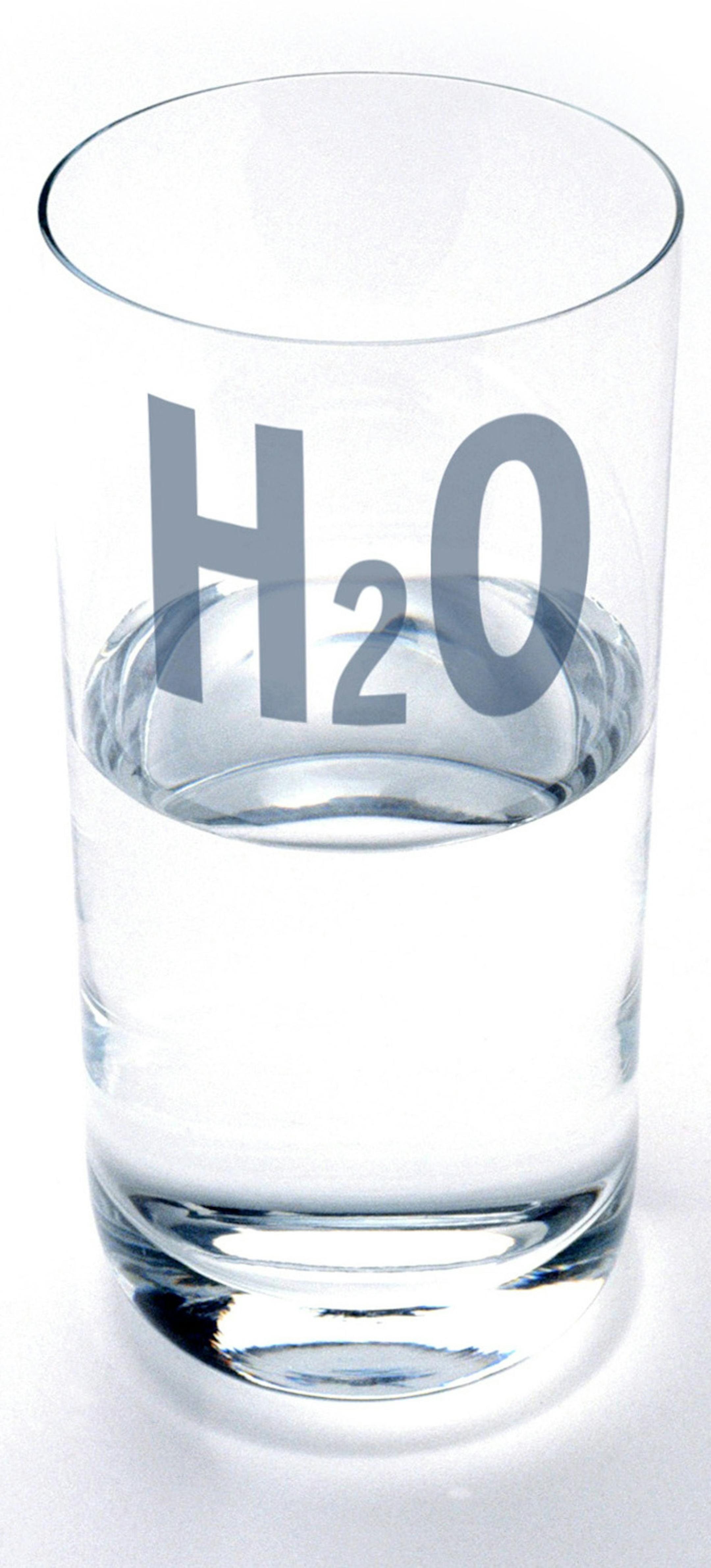 300 dpi illustration of glass of water labeled "H2O." Los Angeles Times/MCT 2012<p> krtnational national; krt; krtcampus campus; mctillustration; 06000000; 06005002; 06010000; ENV; environmental issue; environmental pollution; krtenvironment environment; water; water pollution; 04000000; 04005008; ENR; FIN; krtbusiness business; krtenergy energy; krtnamer north america; krtusbusiness; resources resource; u.s. us united states; water supply; h20; la contributed; 2012; krt2012