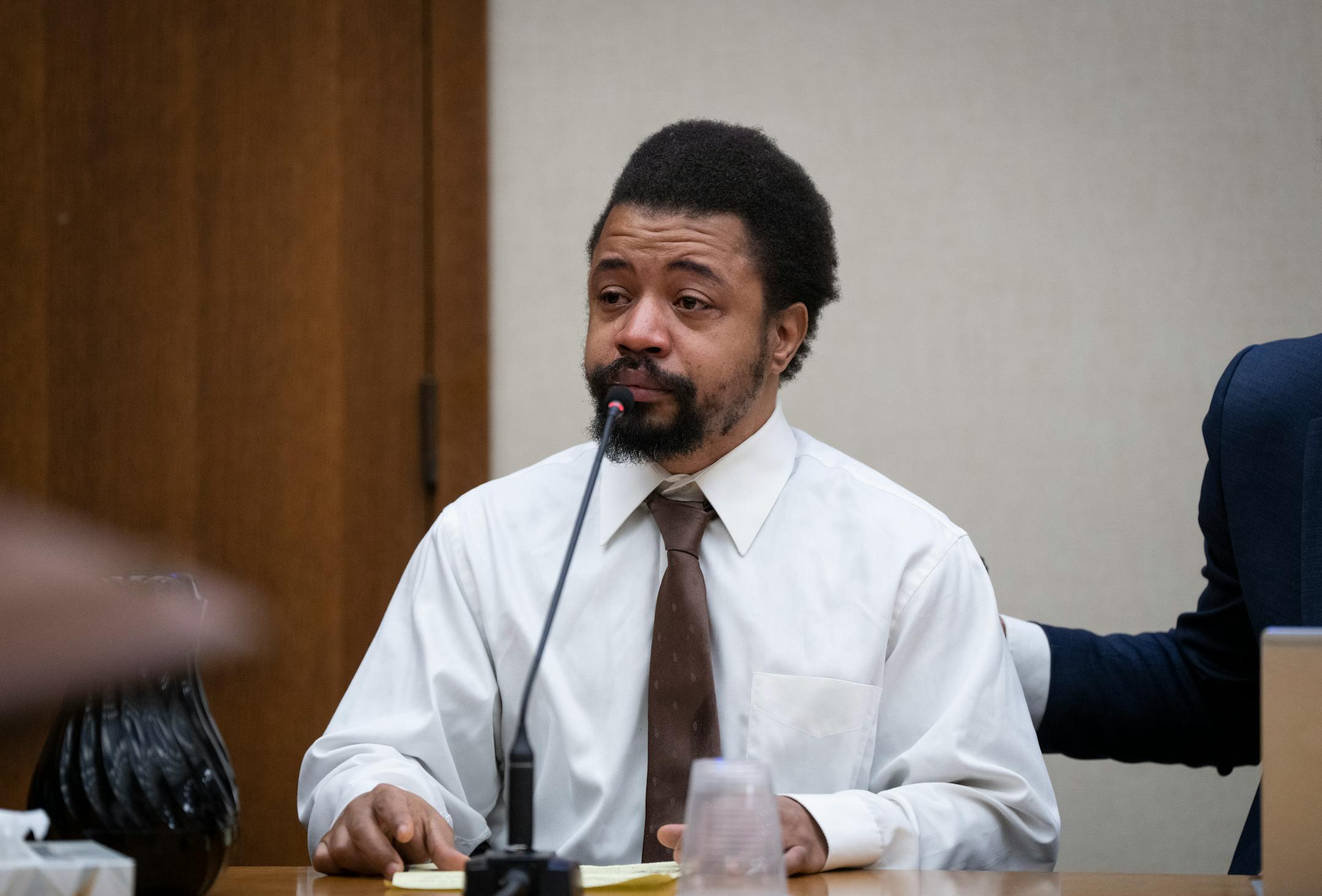 Sylvester Vaughn cries as he apologizes during his sentencing hearing after pleading guilty to criminal vehicular homicide-gross negligence in connection with the crash that killed 22-year-old Josiah Oakley in Minneapolis.