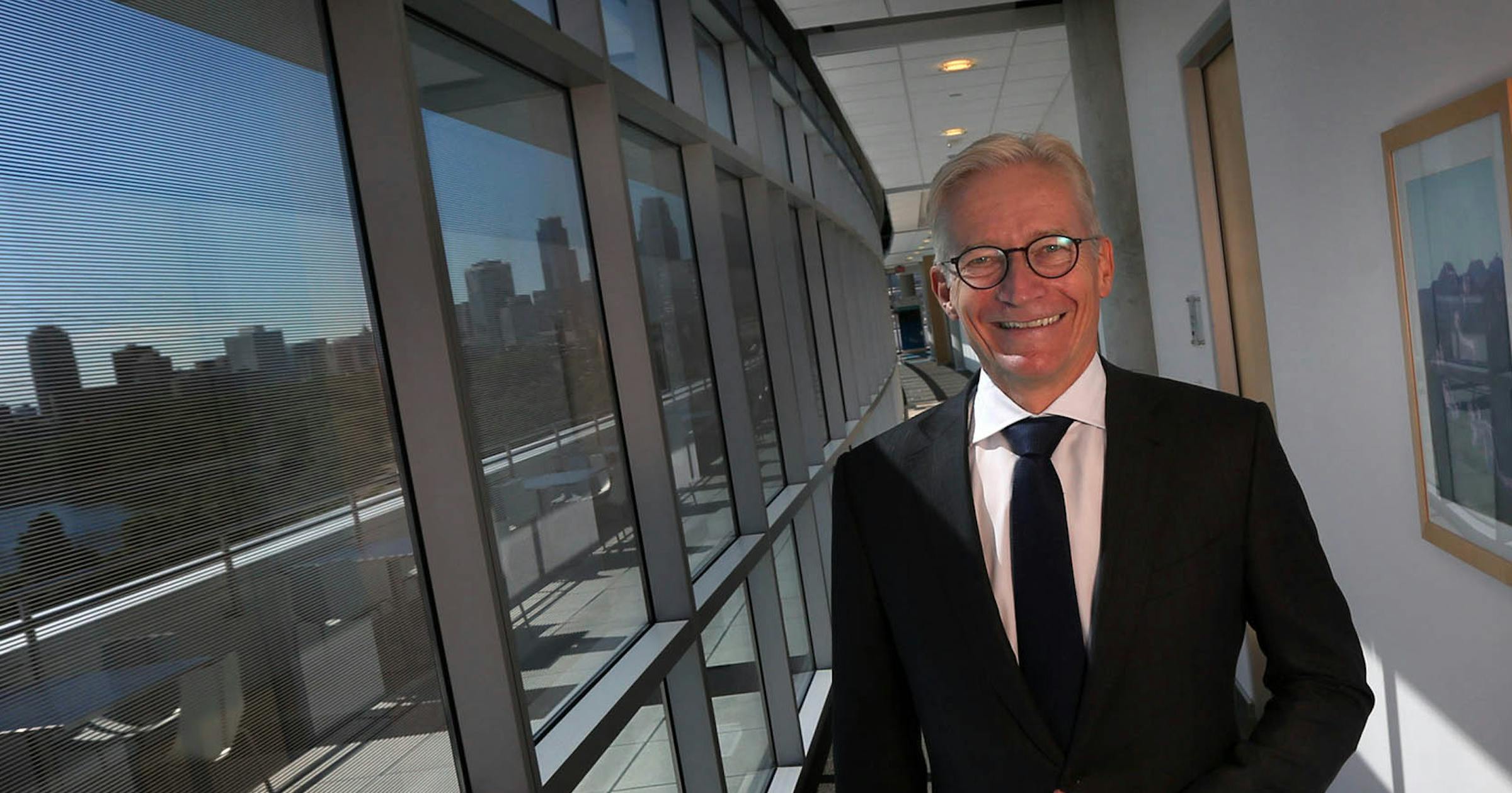 Sunday conversation with Lars Rasmussen: Pitching medical devices to ...