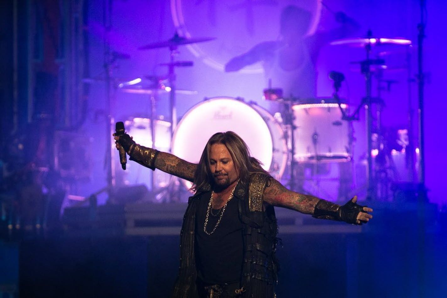 Motley Crue vocalist Vince Neil performed Saturday night at Xcel Energy Center.