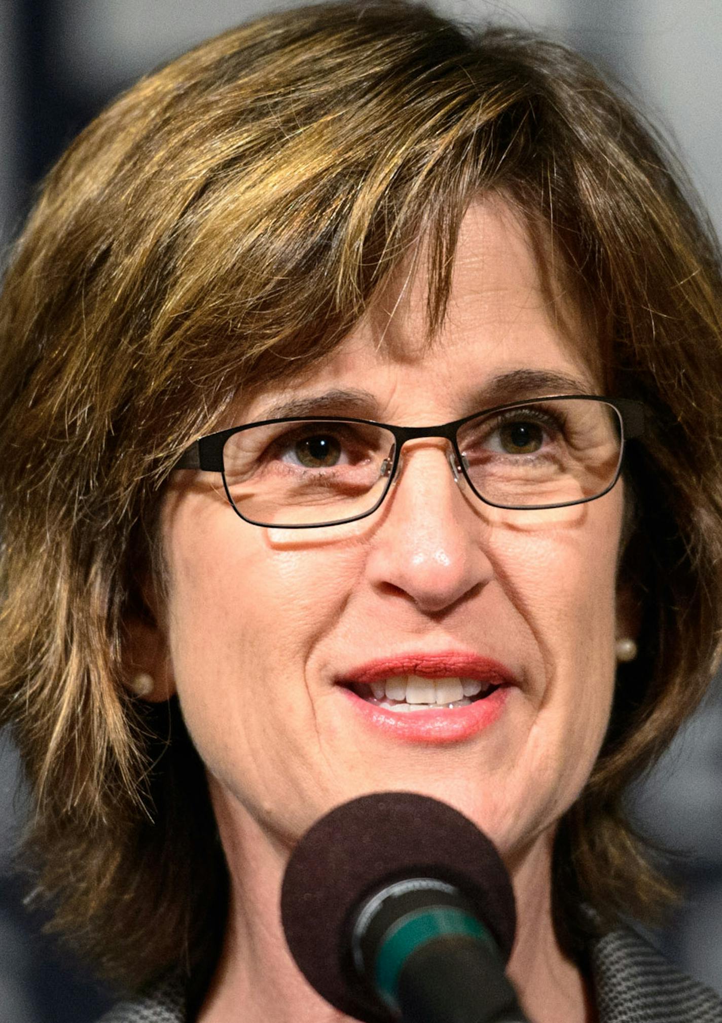 State Auditor Rebecca Otto spoke at the Minnesota AFL-CIO annual convention in St. Paul. ] Monday, September 22, 2014 GLEN STUBBE * gstubbe@startribune.com