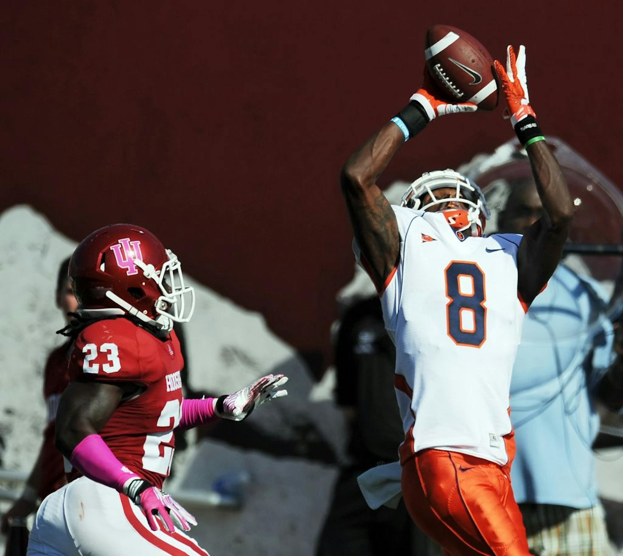 <h3>20. San Francisco: A.J. JENKINS, wide receiver, Illinois</h3>
<p>2011 First-Team All-Big Ten Conference selection and was a semifinalist for the Biletnikoff Award...One of the top receivers in the conference and the nation this past season, he reeled in 90 passes for 1,276 yards and eight touchdowns, producing 450 of those yards and five scores in back-to-back games against Northwestern and Indiana in early October...Posted 56 catches for 746 yards and seven TDs as a junior, a huge jump from