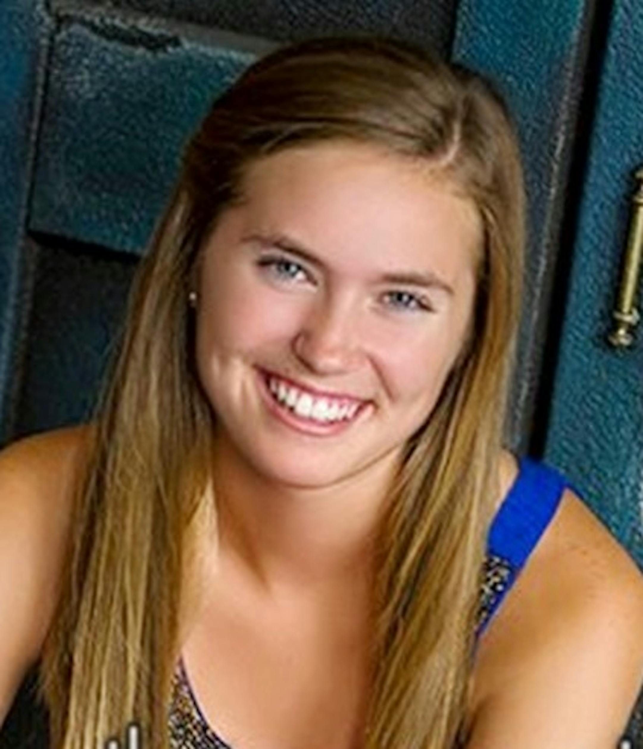 Vivian Hett, Burnsville