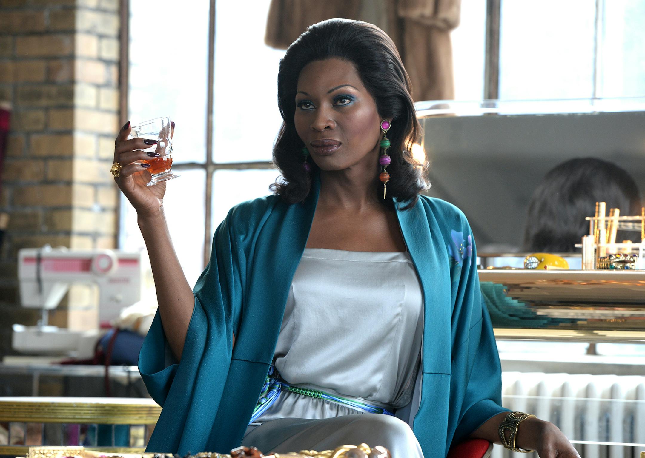 POSE -- "Pilot" -- Season 1, Episode 1 (Airs Sunday, June 3, 9:00 p.m. e/p) Pictured: Dominique Jackson as Elektra . CR: JoJo Whilden/FX