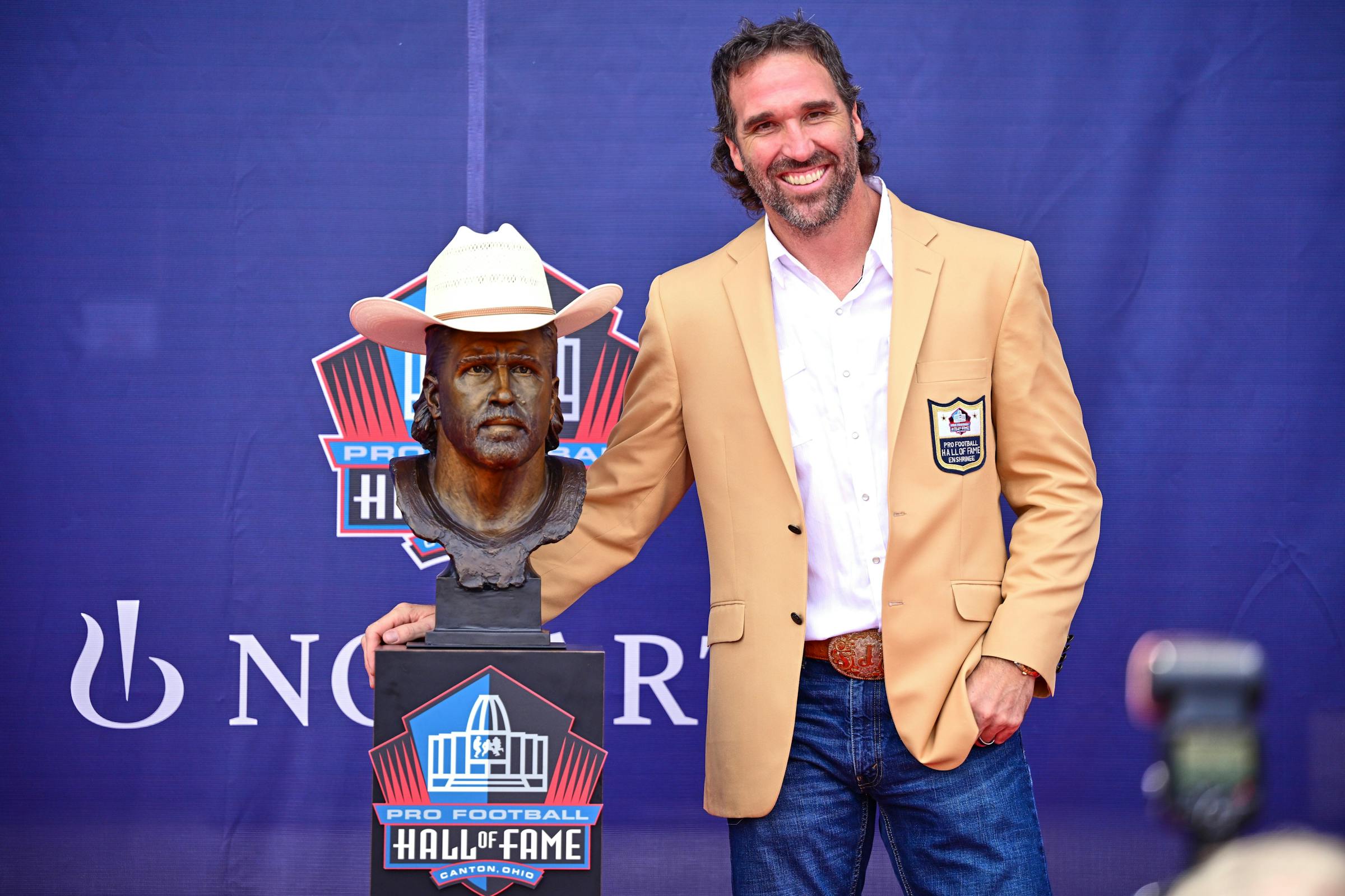 Vikings great Jared Allen enters Pro Football Hall of Fame