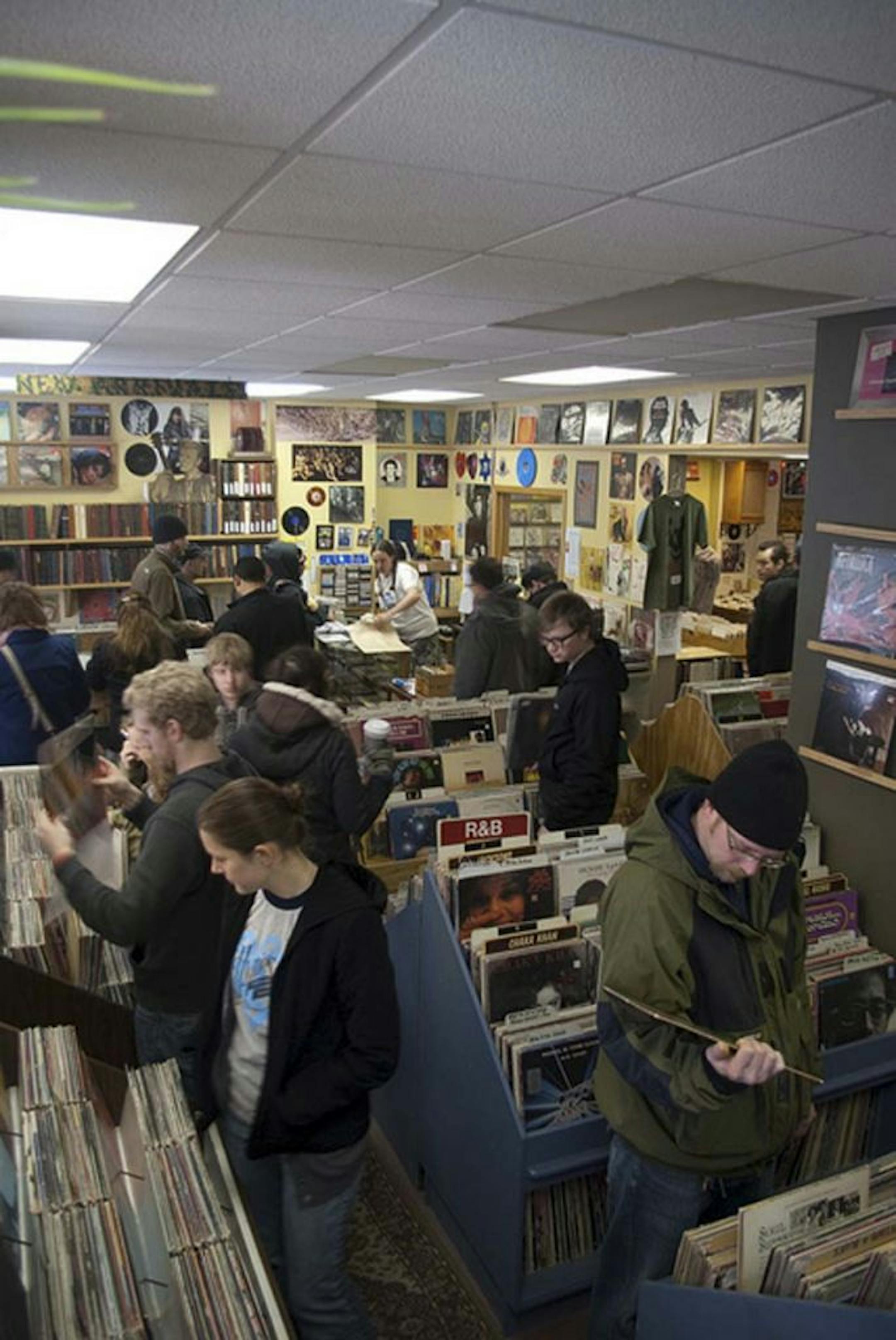 Record Store Day 2011 at Hymie's Vintage Records.