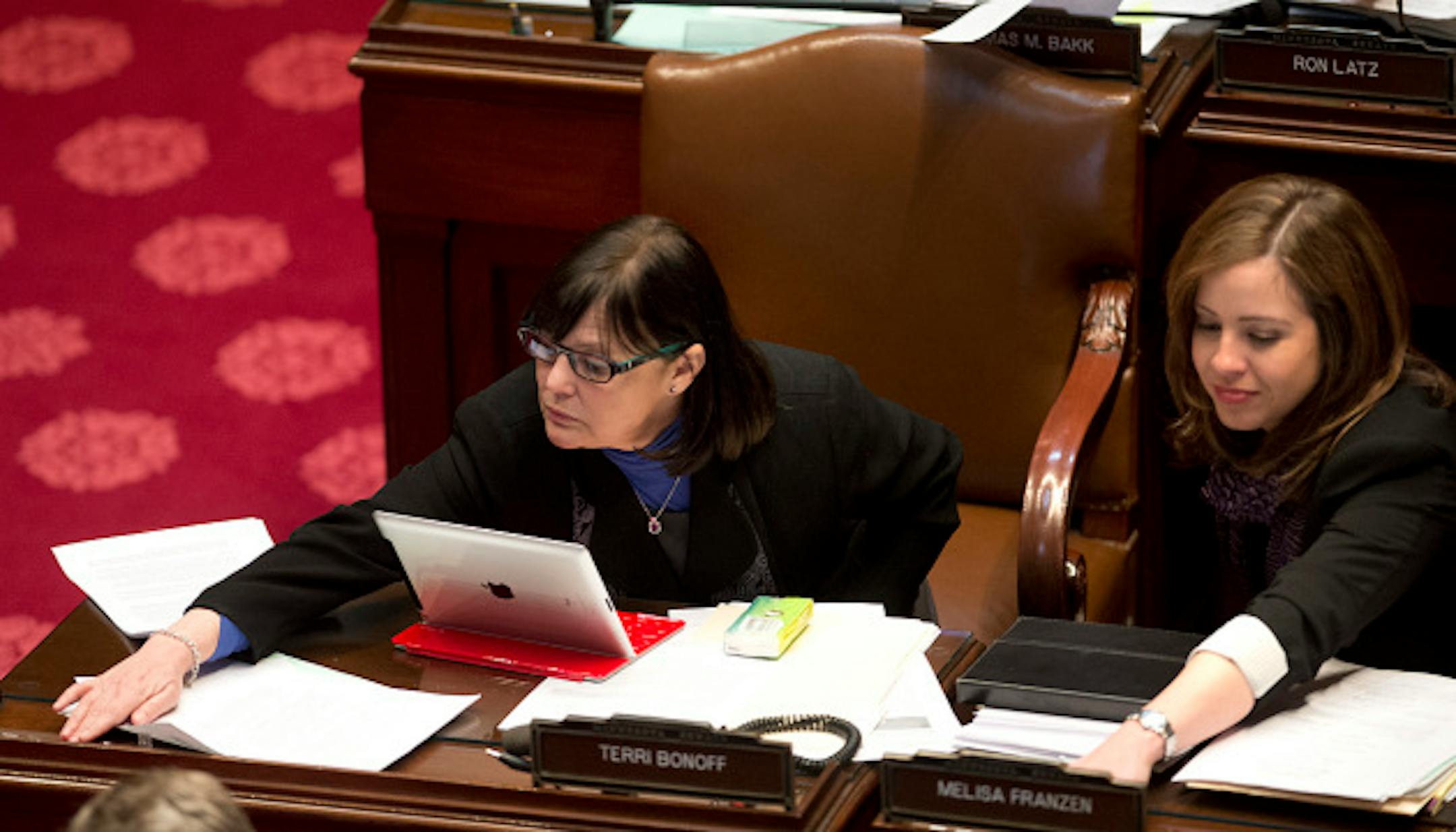 DFL Senators Terri Bonoff and Melisa Franzen cast their yes votes for the bill.  The Minnesota Senate passed the health insurance exchange bill by a straight party line vote 39-28.  Next stop is Governor Dayton's desk.   Monday, March 18, 2013.    ]   GLEN STUBBE * gstubbe@startribune.com