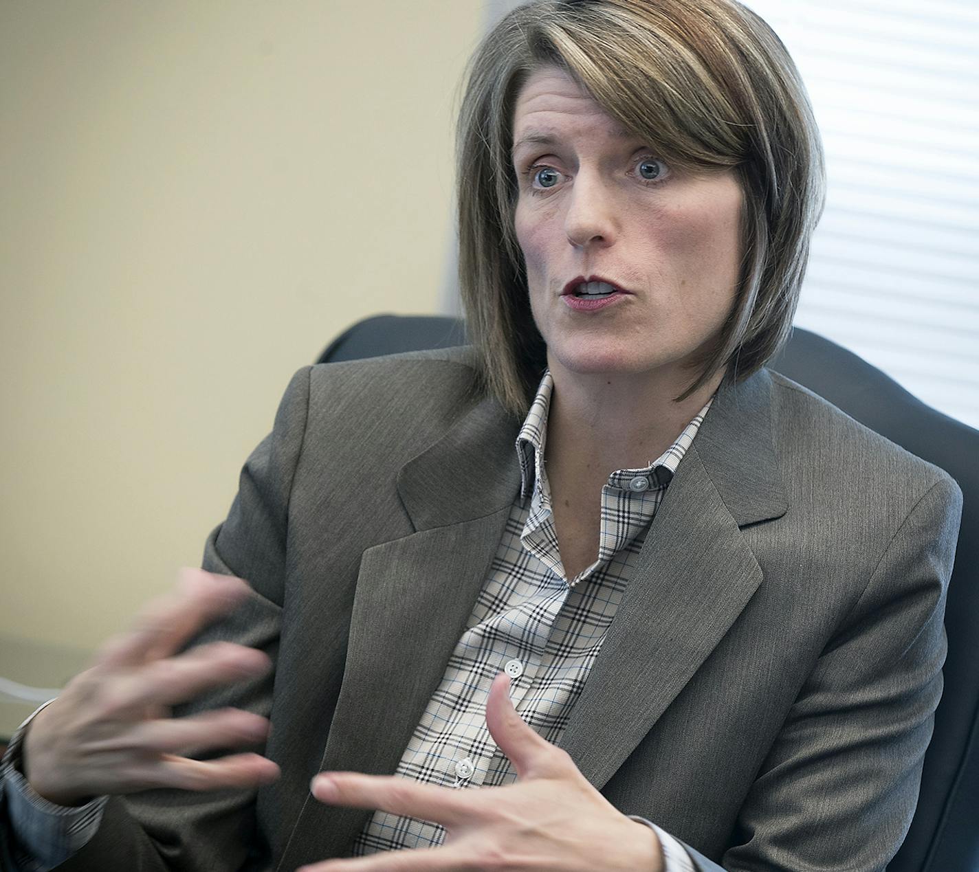 The FBI's new special agent in charge for Minneapolis, Jill Sanborn, who brings with her an extensive background in terrorism investigations and is one of just a few women leading one of the FBI's 57 divisions, is still adjusting to her new office, Monday, May 14, 2018 in Plymouth, MN. ] ELIZABETH FLORES &#xef; liz.flores@startribune.com