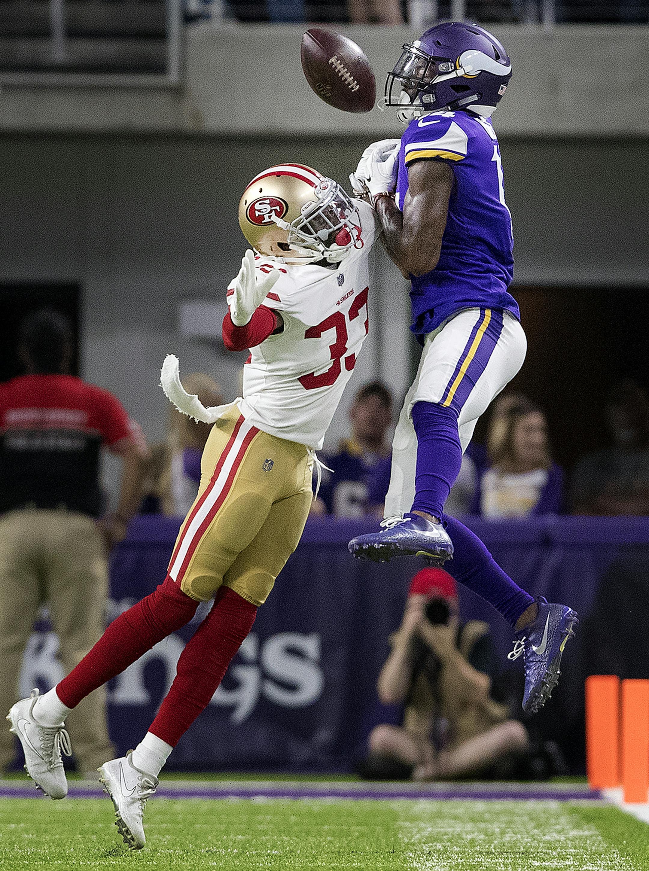 Rashard Robinson (33) broke up a pass intended for Stefon Diggs (14) in the second quarter. ] CARLOS GONZALEZ ï cgonzalez@startribune.com - August 27, 2017, Minneapolis, MN, US Bank Stadium, NFL, Minnesota Vikings vs. San Francisco 49ers