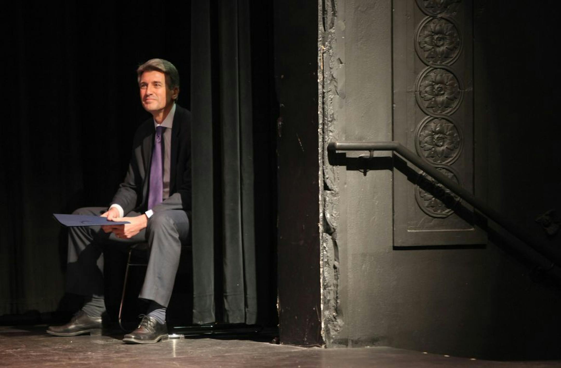 Minneapolis Mayor R.T. Rybak waited to deliver his annual address at the Capri Theater in north Minneapolis. He also spoke from the Capri six years ago.