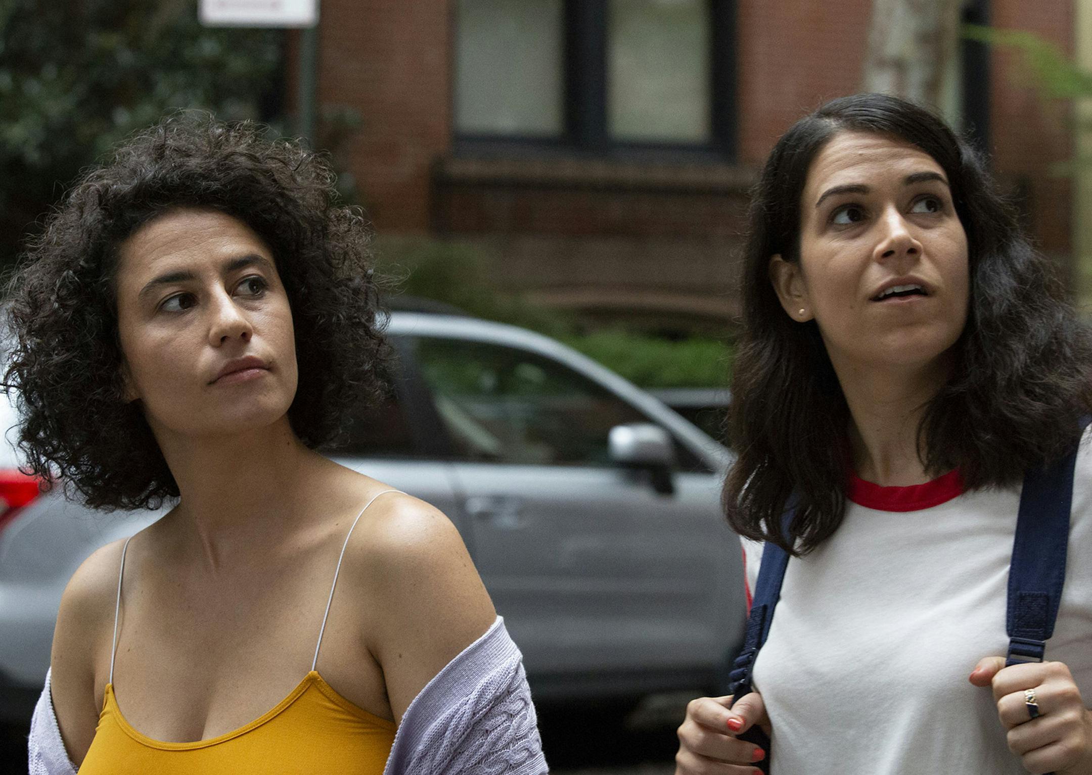 Broad City Season Five
l-r: Ilana Glazer, Abbi Jacobson
Photo Credit: Cara Howe, Comedy Central