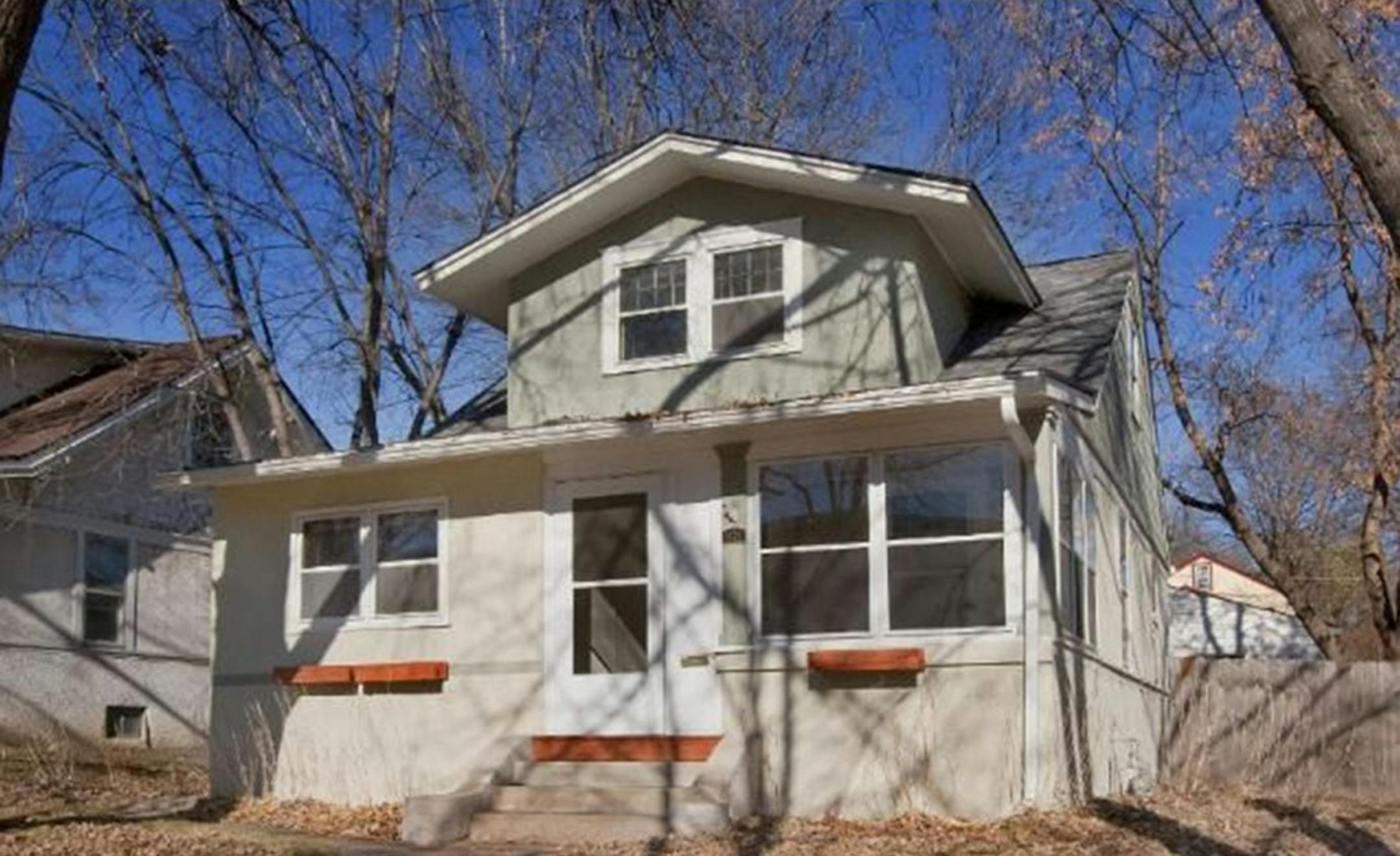 . . . St. Paul
Built in 1914, two-bedroom, one-bath house, located in the Macalester-Groveland neighborhood, has 1,310 finished square feet and features hardwood floors, built-ins, remodeled kitchen with new cabinets, countertops and stainless steel applicances, full finished basement, patio deck, two-car detached garage and fenced yard. Listed by Adam Duckwall, Edina Realty, 651-353-4650.