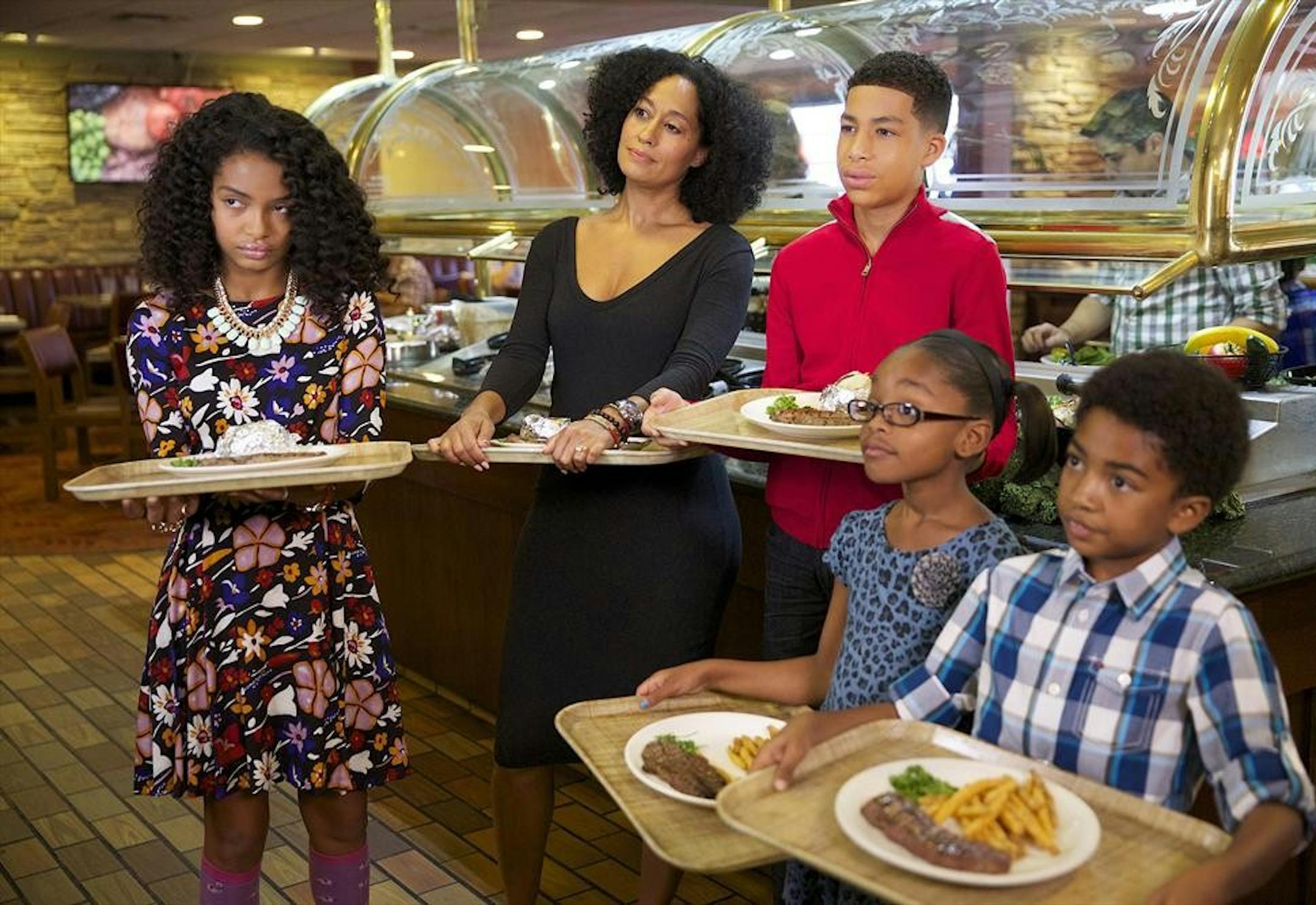 BLACK-ISH - "The Gift of Hunger"- After the kids turn their collective noses up at Dre's favorite cheap restaurant in his old 'hood, he decides it's time to give them a reality check. He insists all of them get jobs. But when Andre Jr. and Zoey start working at his office, he can't help but interfere, and Jack and Diane's efforts to make some spare cash leave the neighbors thinking the family has fallen on hard times, much to Bow's embarrassment, on "black-ish," WEDNESDAY, NOVEMBER 12 (9:31-10:0
